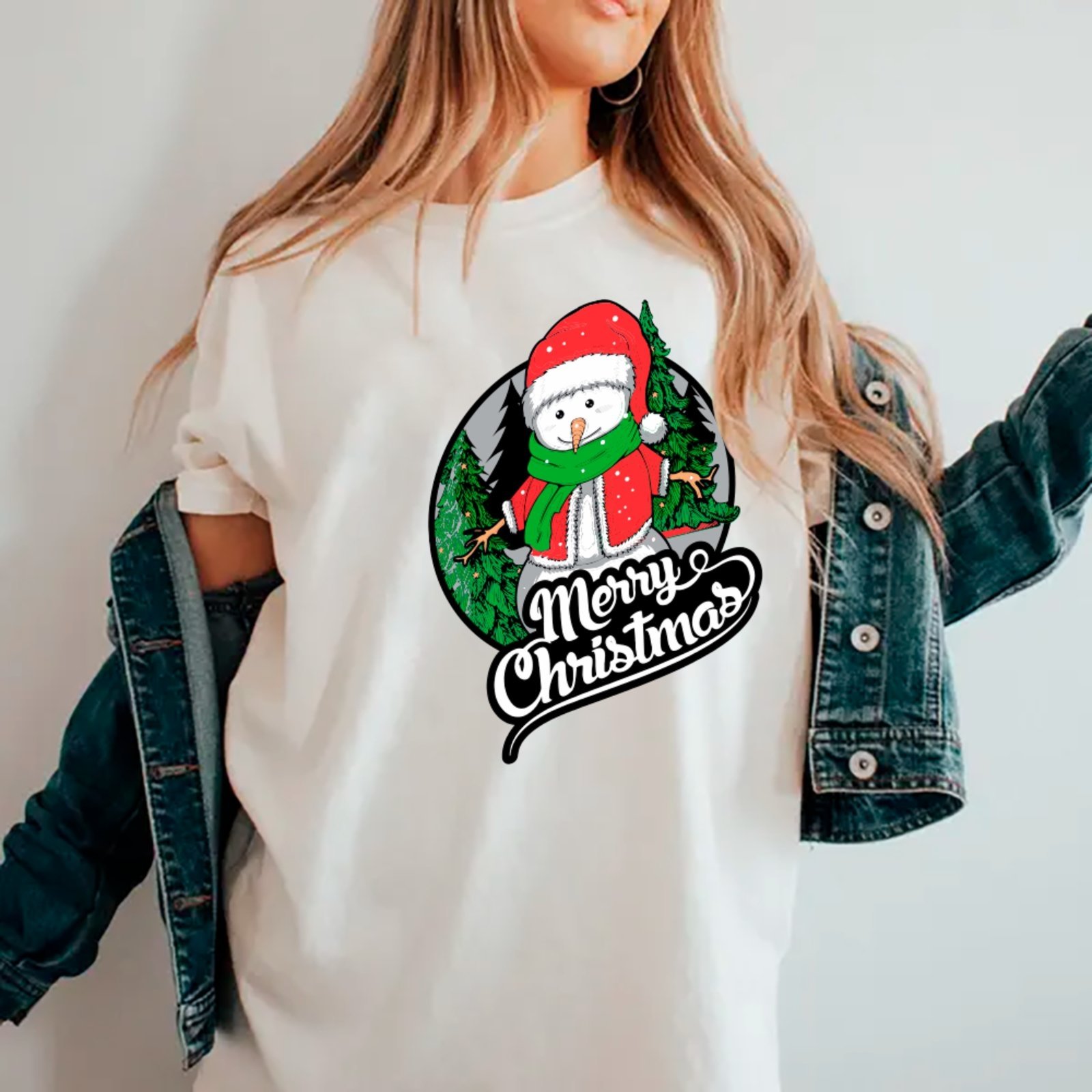 Vista 2 Camiseta Ousy Oversized Merry Christmas Boneco de Neve Estampa Natalina Unissex marrom ousy marrom