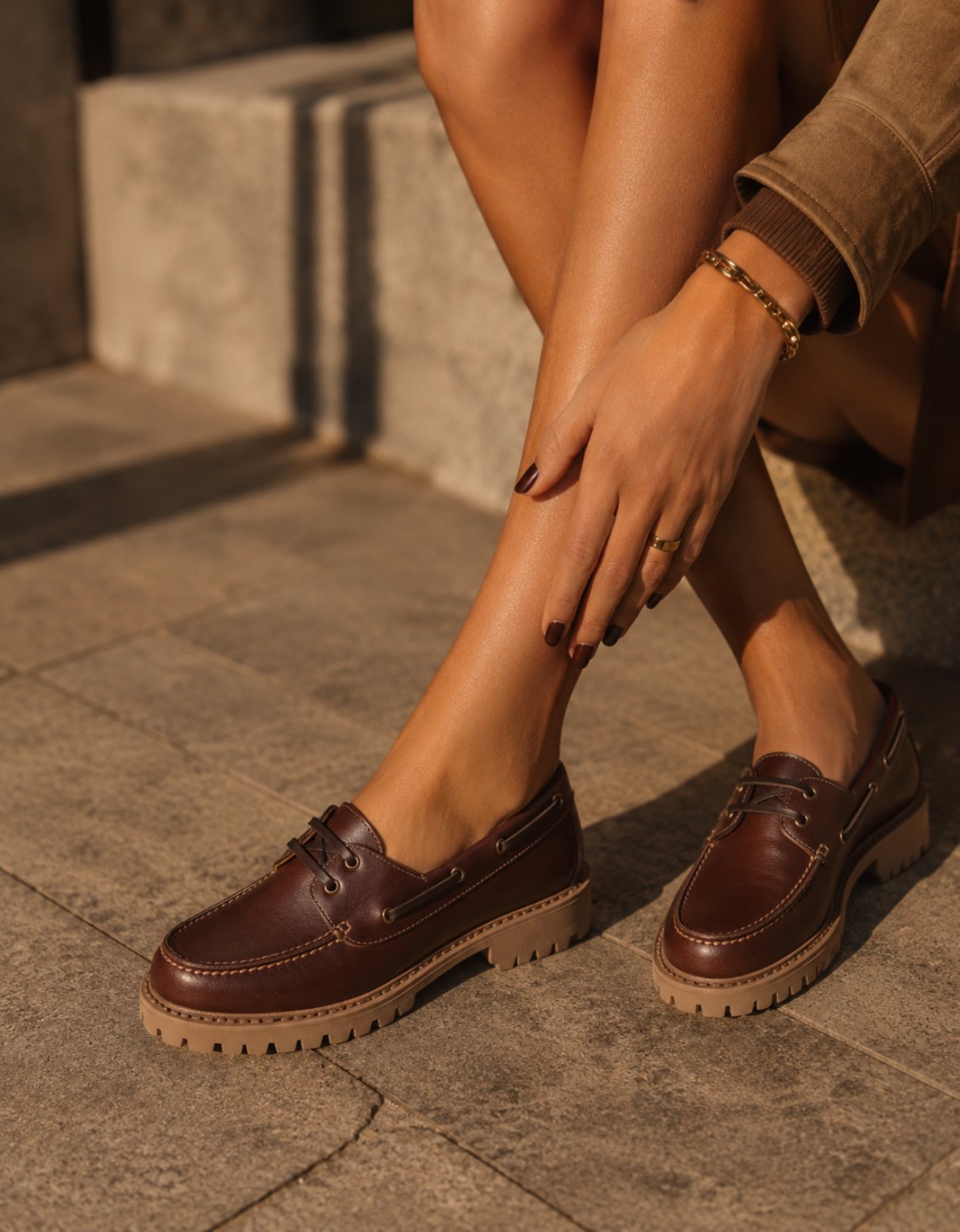 Sapato Mocassim Feminino de Couro Dockside Náutico Casual Sola Tratorada Confortável Clássico Urbano