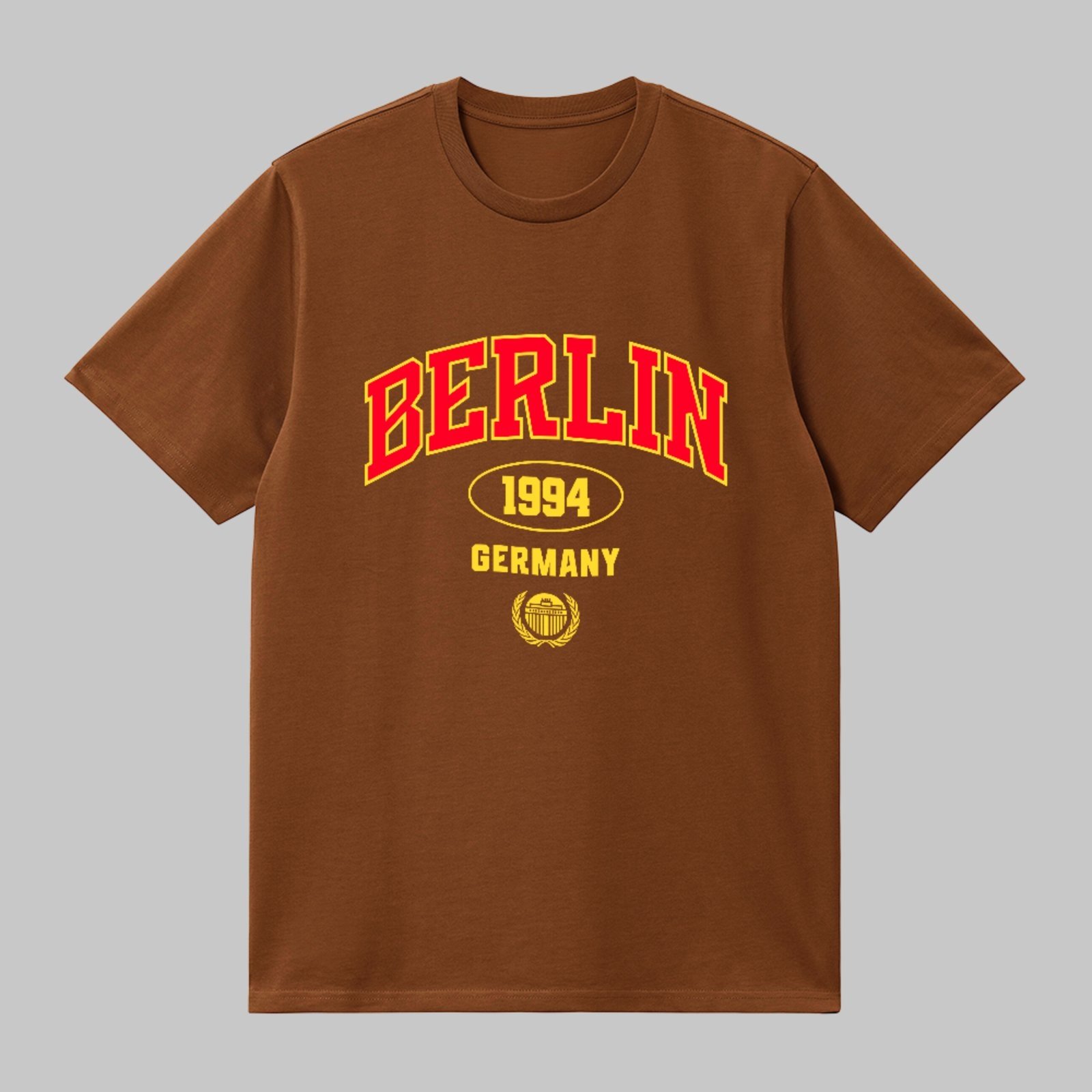 Camiseta Básica Berlin Germany 1994 Street Style Unissex Marrom