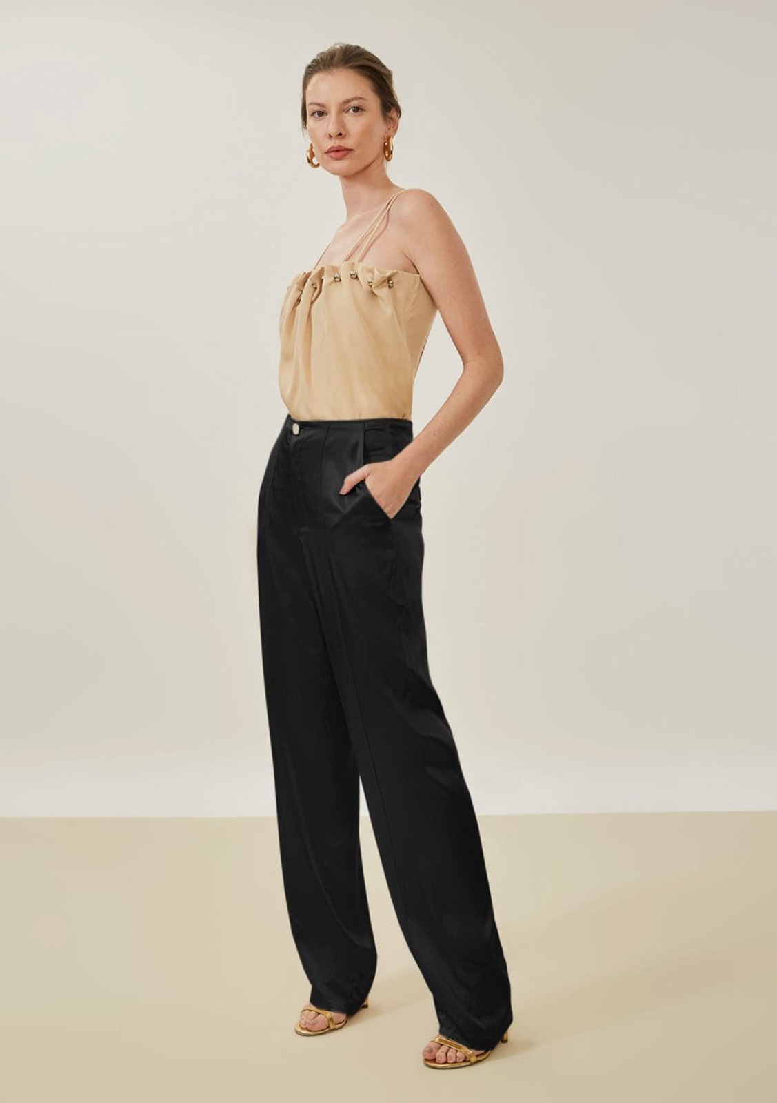 Calça Maria Valentina Reta Alta Preto