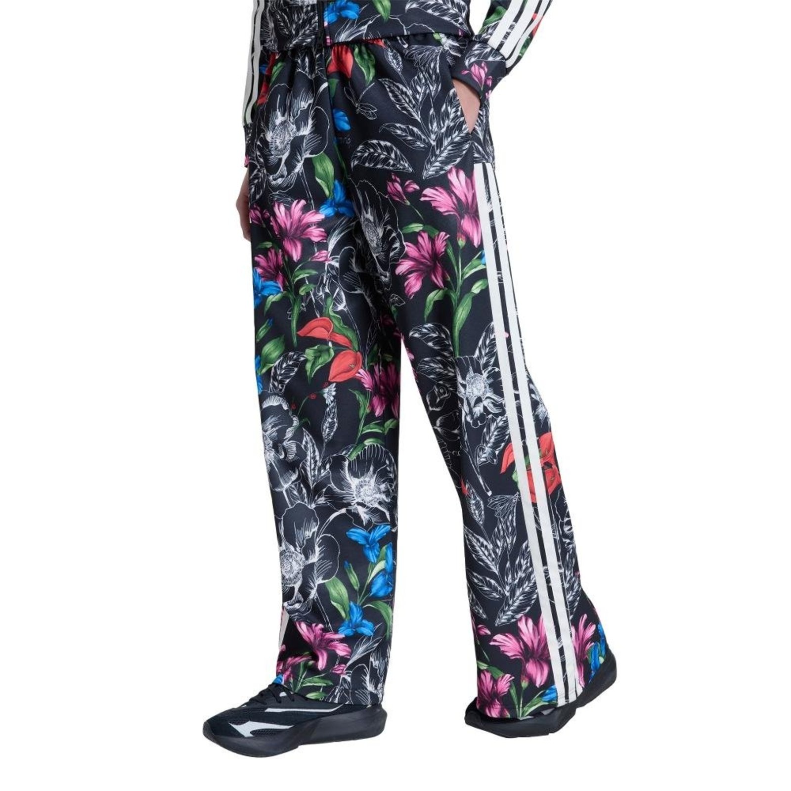 CALÇA ESPORTIVA ADIDAS x FARM RIO HOUSE OF TIRO adidas Sportswear Preto