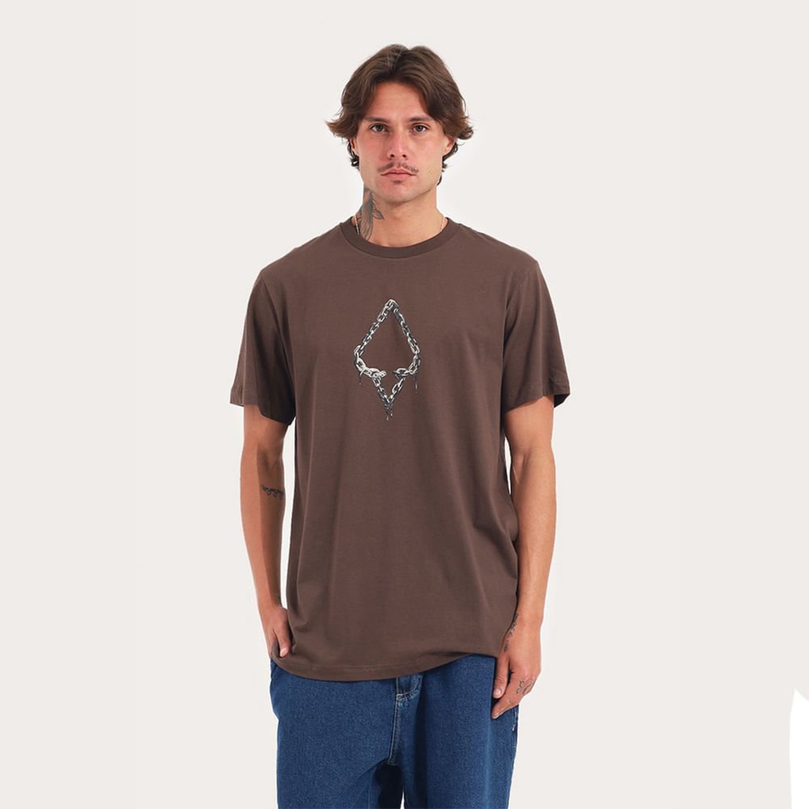 Camiseta Regular MCD Espada Corrente