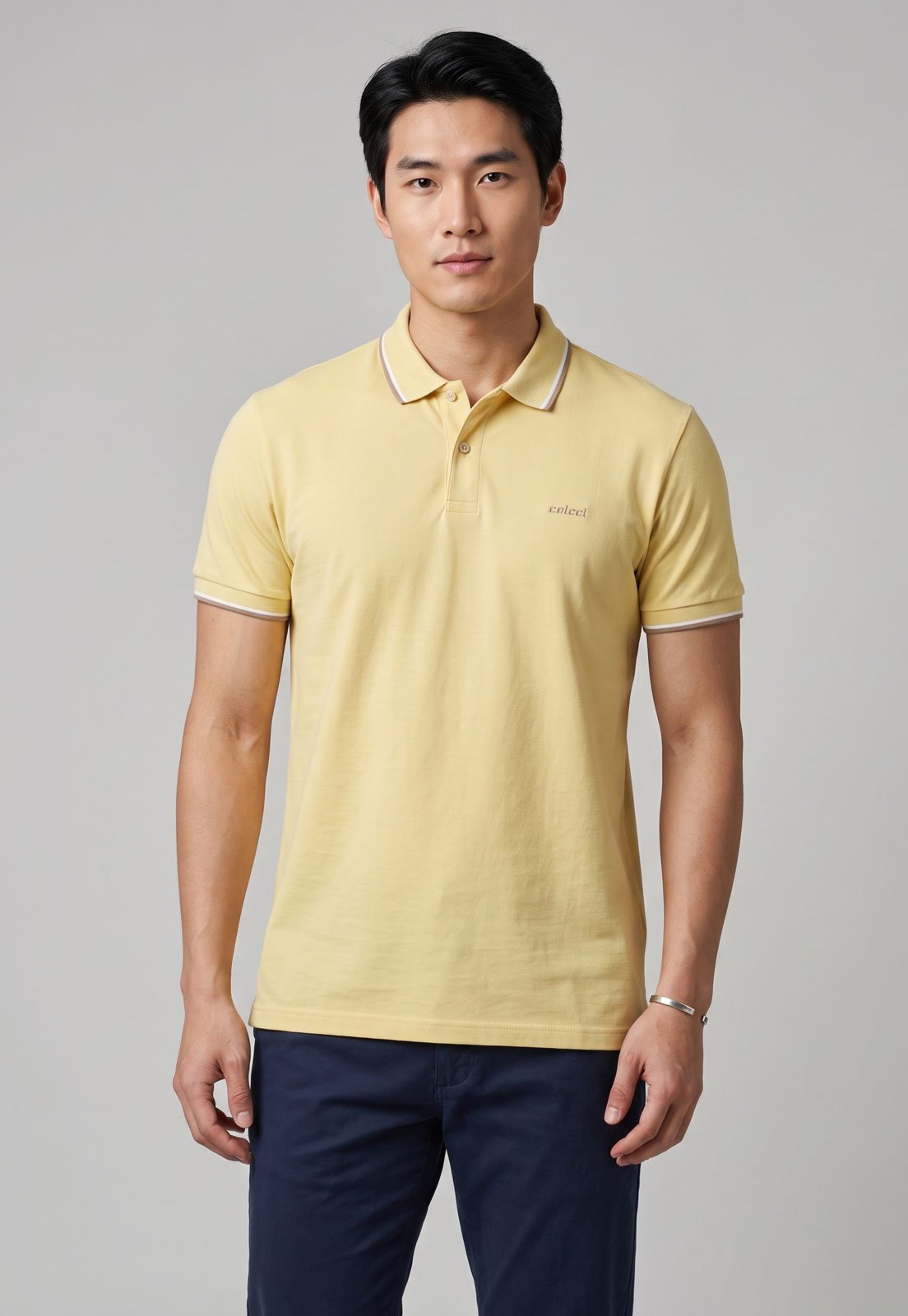Polo Masculina Colcci Gola Friso Amarela