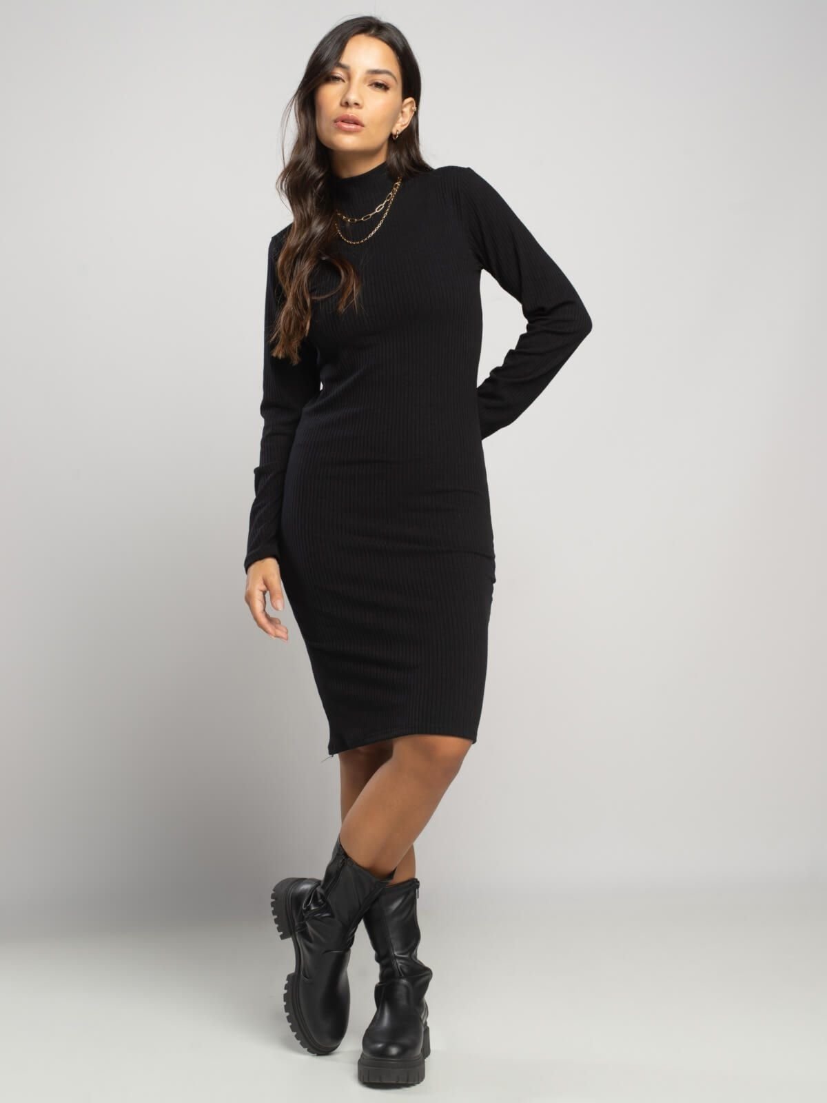 Vestido Midi Vicbela Gola Alta Manga Longa Canelado Preto