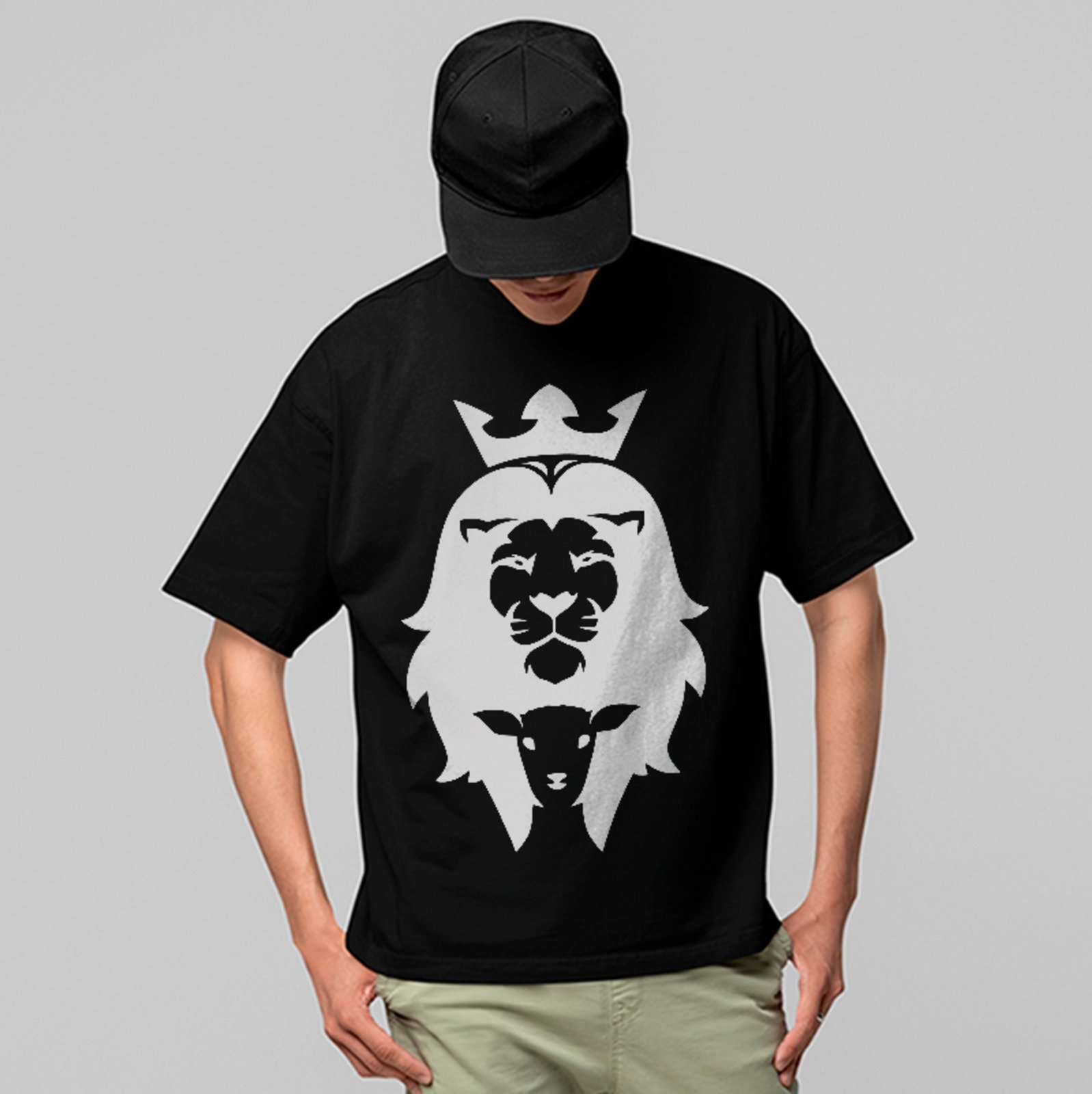 Camiseta Oversized Leão E Cordeiro Cristão Fé Streetwear Preto