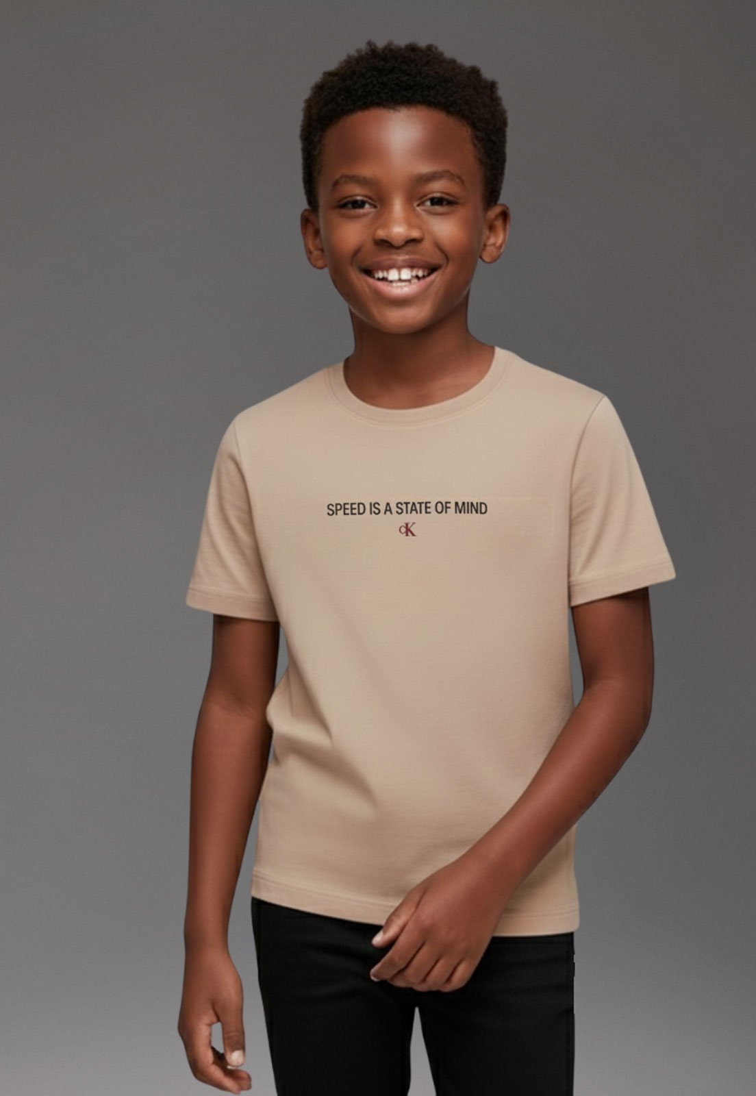 Infantil - Camiseta Calvin Klein Estampa Speed Is A State Of Mind Bege