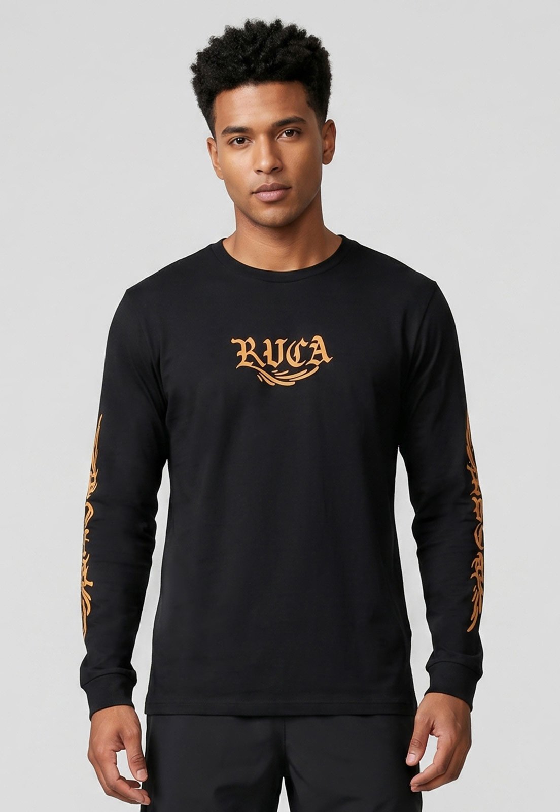 Camiseta Masculina RVCA Manga Longa Logo Preta