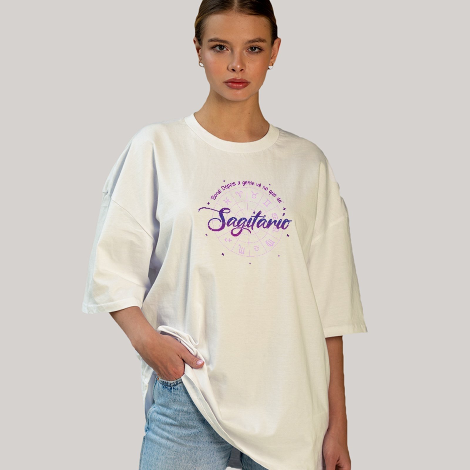 Camiseta Ousy Signo Sagitário Street Oversized Unissex Off White