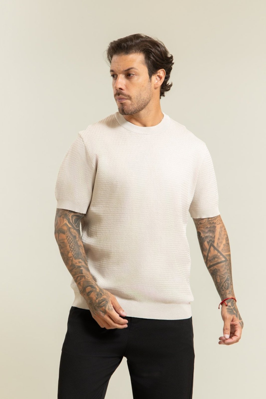 Camiseta de Tricot Masculina Básica em Viscose Bege Dialogo