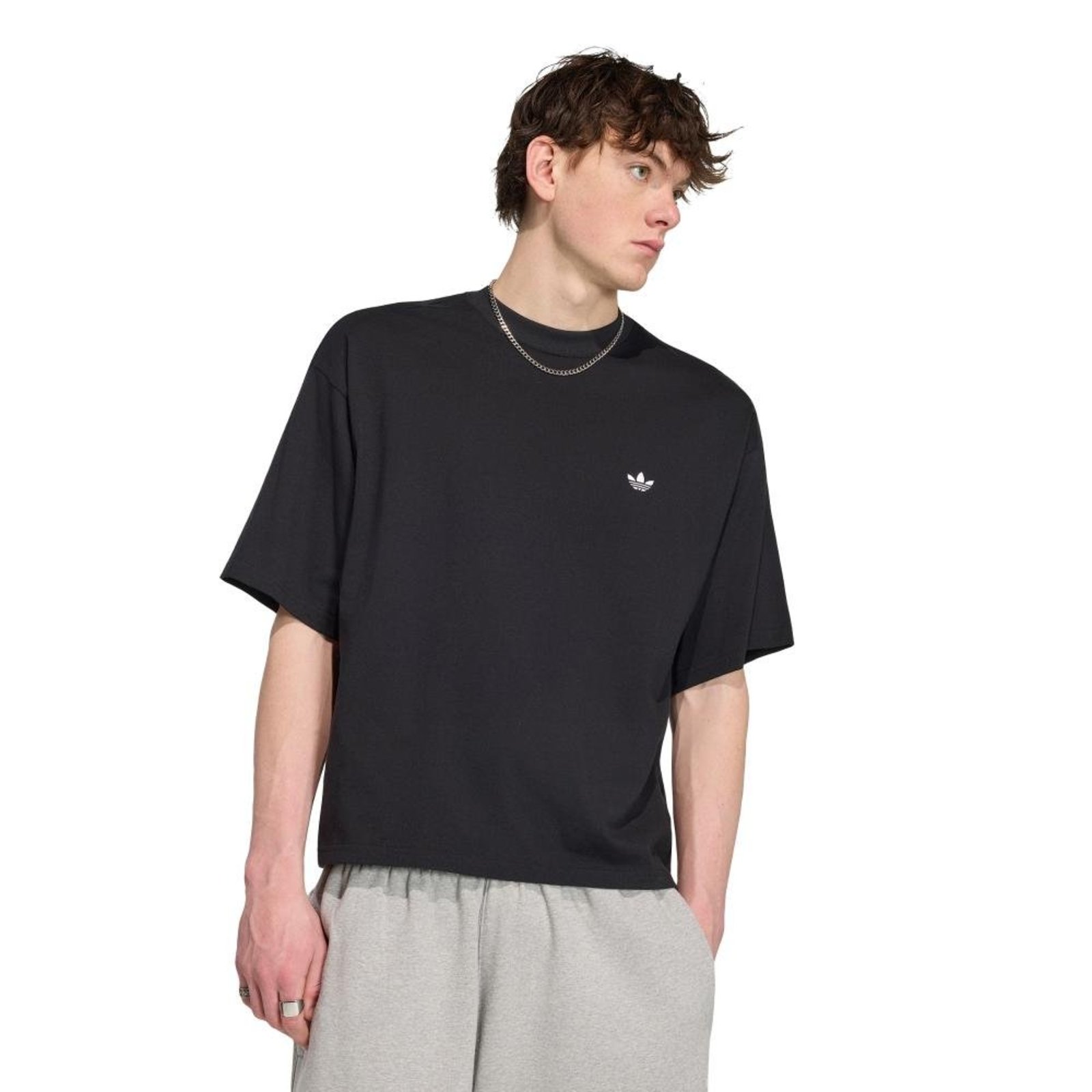 CAMISETA OVERSIZED TREFOIL ESSENTIALS adidas Originals Preto