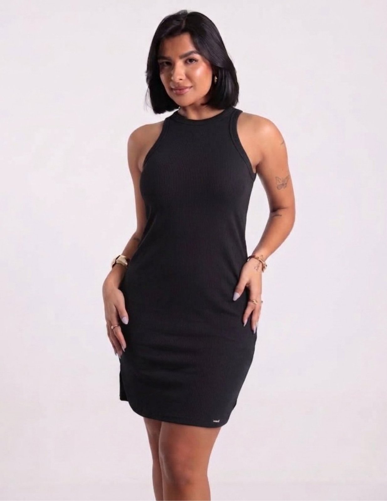 Vestido Cavado Com Barra Arredondada Revanche-81355.BASICA
