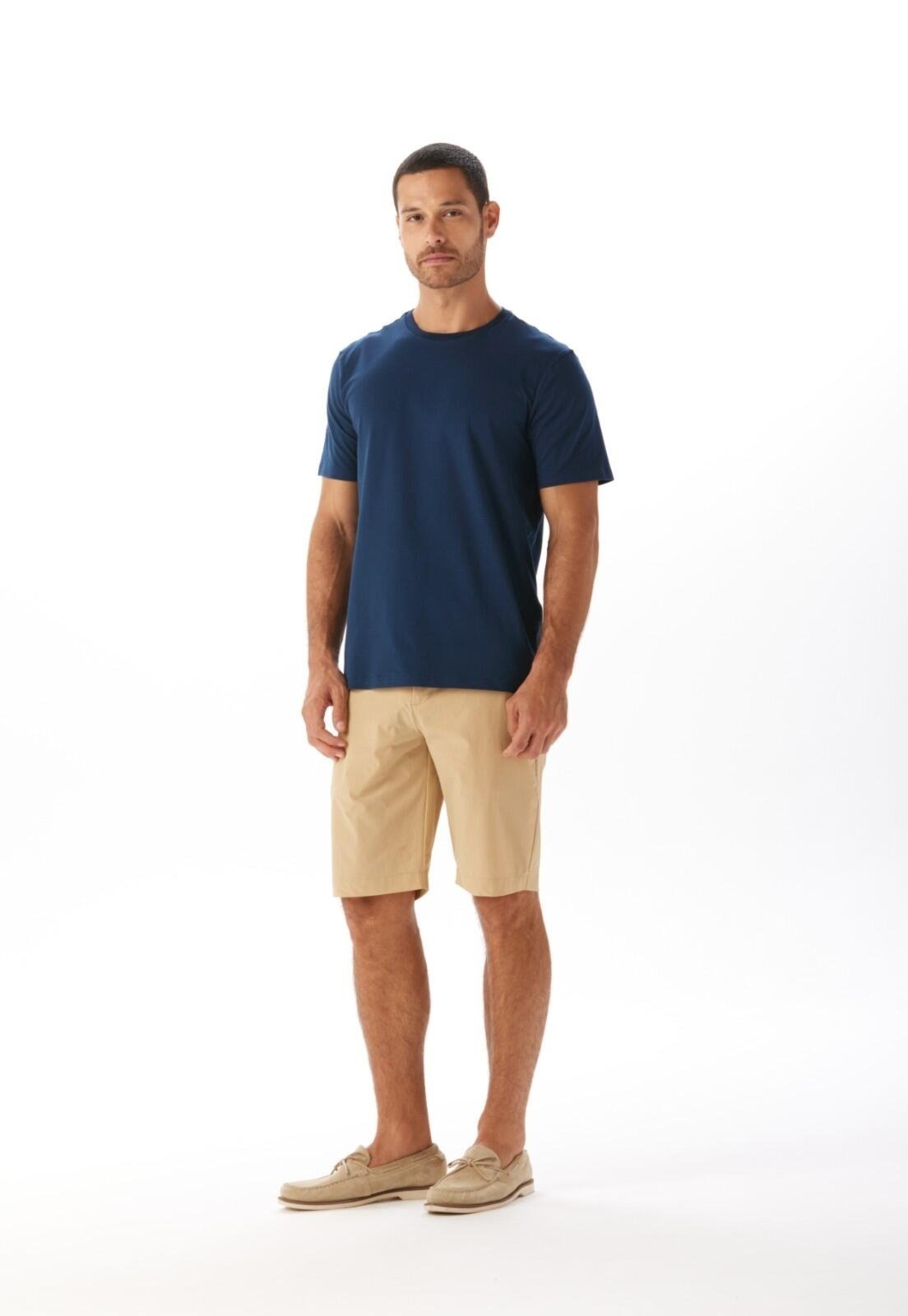 Bermuda Chino Slim Alfaiataria Traymon Bege Escuro