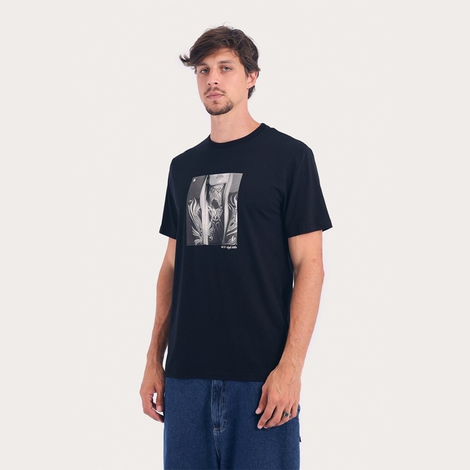 Camiseta Regular MCD Body Tattoo