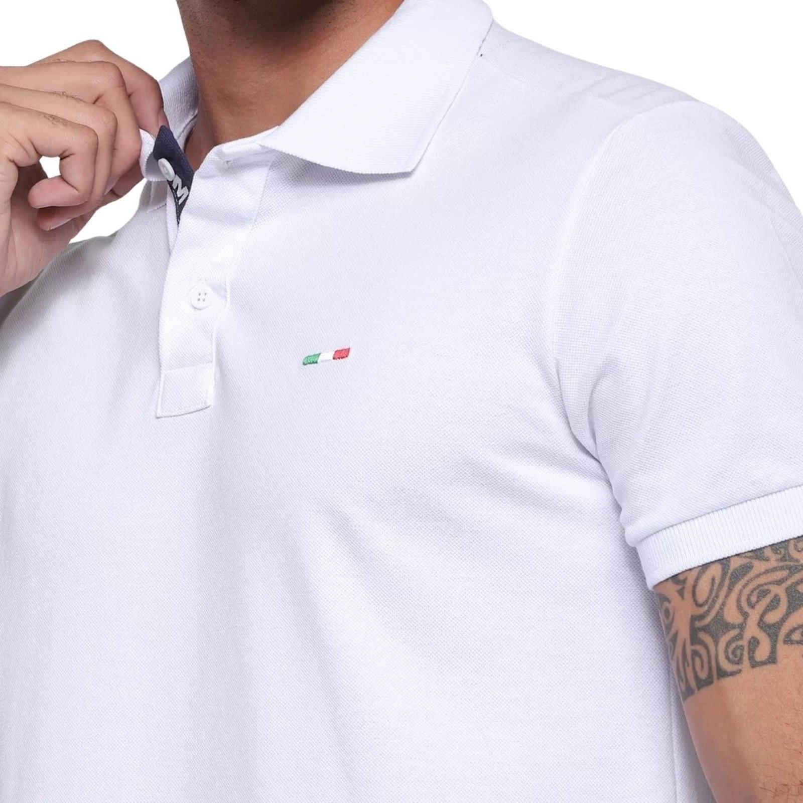 Vista 3 Kit 2 Polos Masculina Básicas FMF Branco e Verde Piquet no Estilo Tommy Bordado Itália verde militar FMF verde militar
