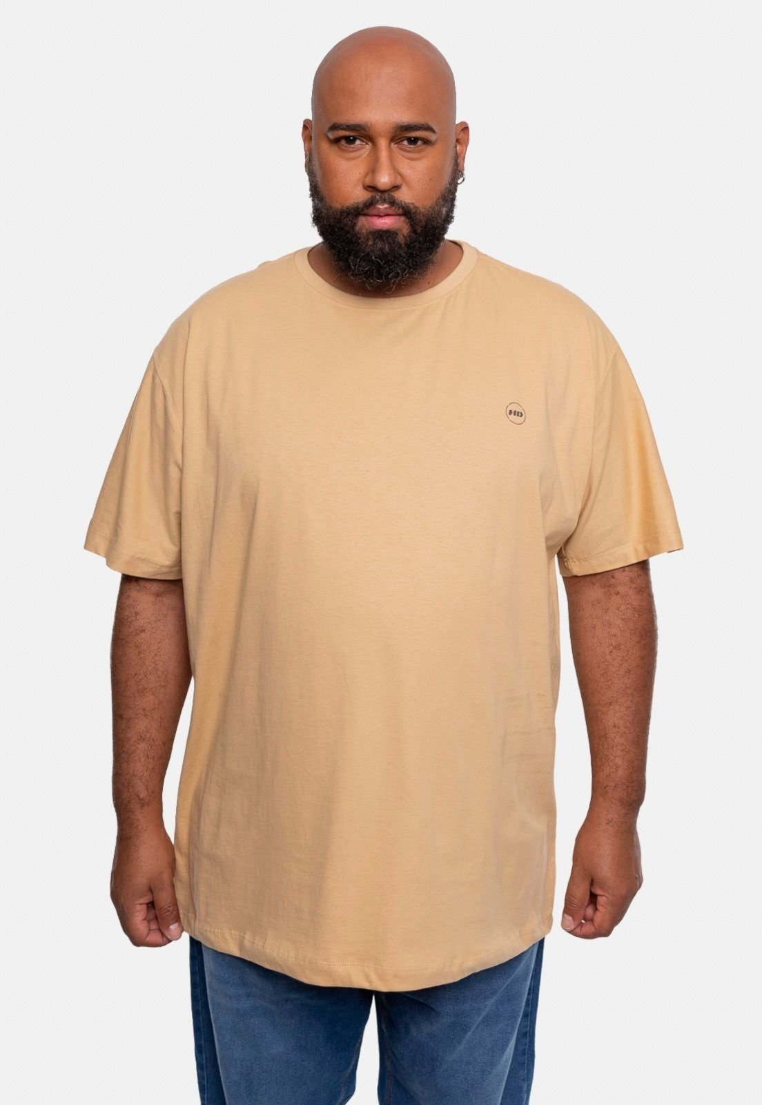 Camiseta HD Estampada Plus Size Bege