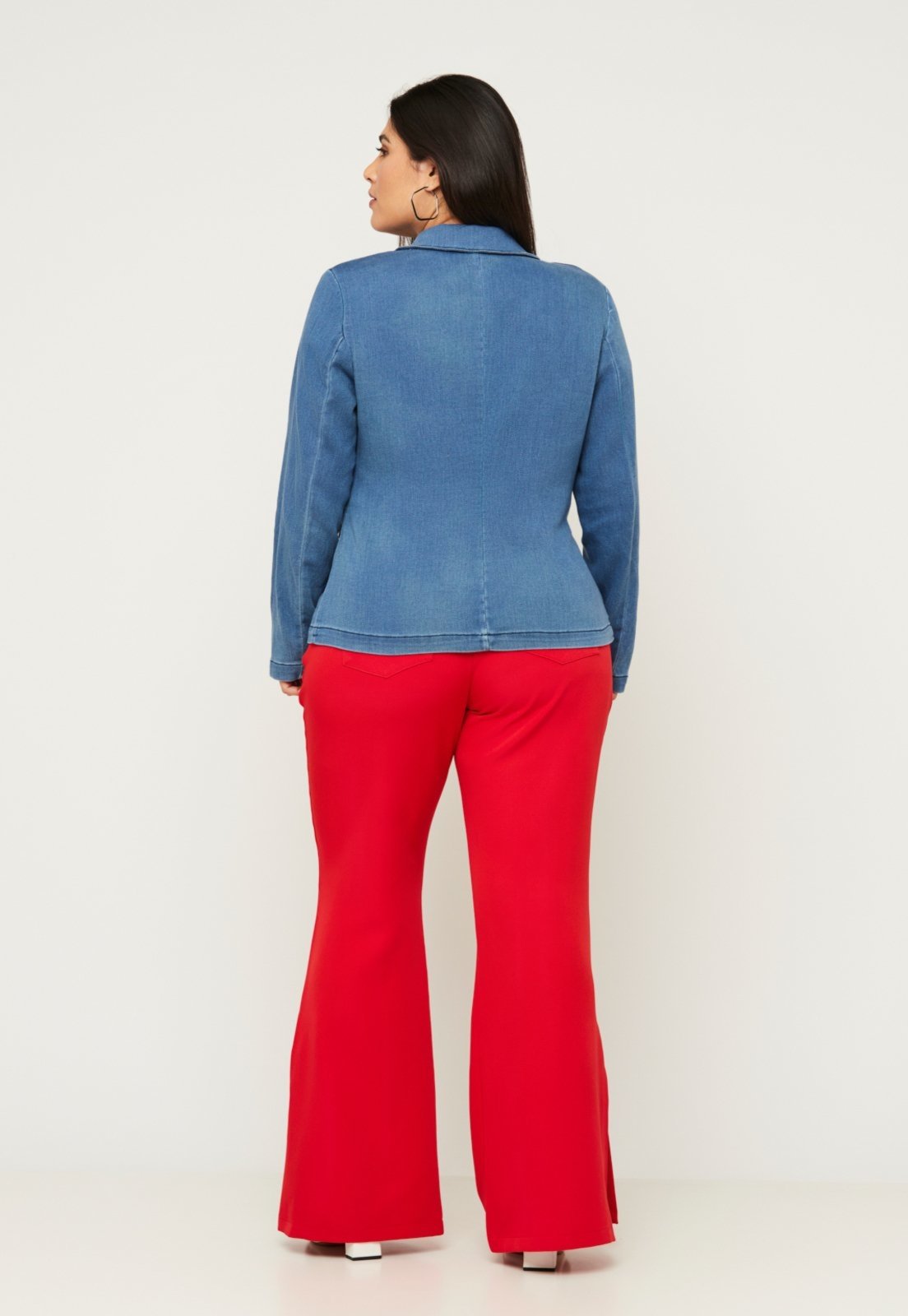 Vista 3 Blazer Moletinho Delavê Miss Joy 7596 Feminino MISS BY JOY azul/azul marinho/jeans MISS BY JOY azul/azul marinho/jeans