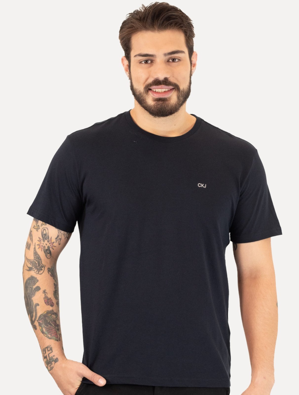 Camiseta Calvin Klein Jeans Masculina CKJ Bordado Peito Azul Marinho