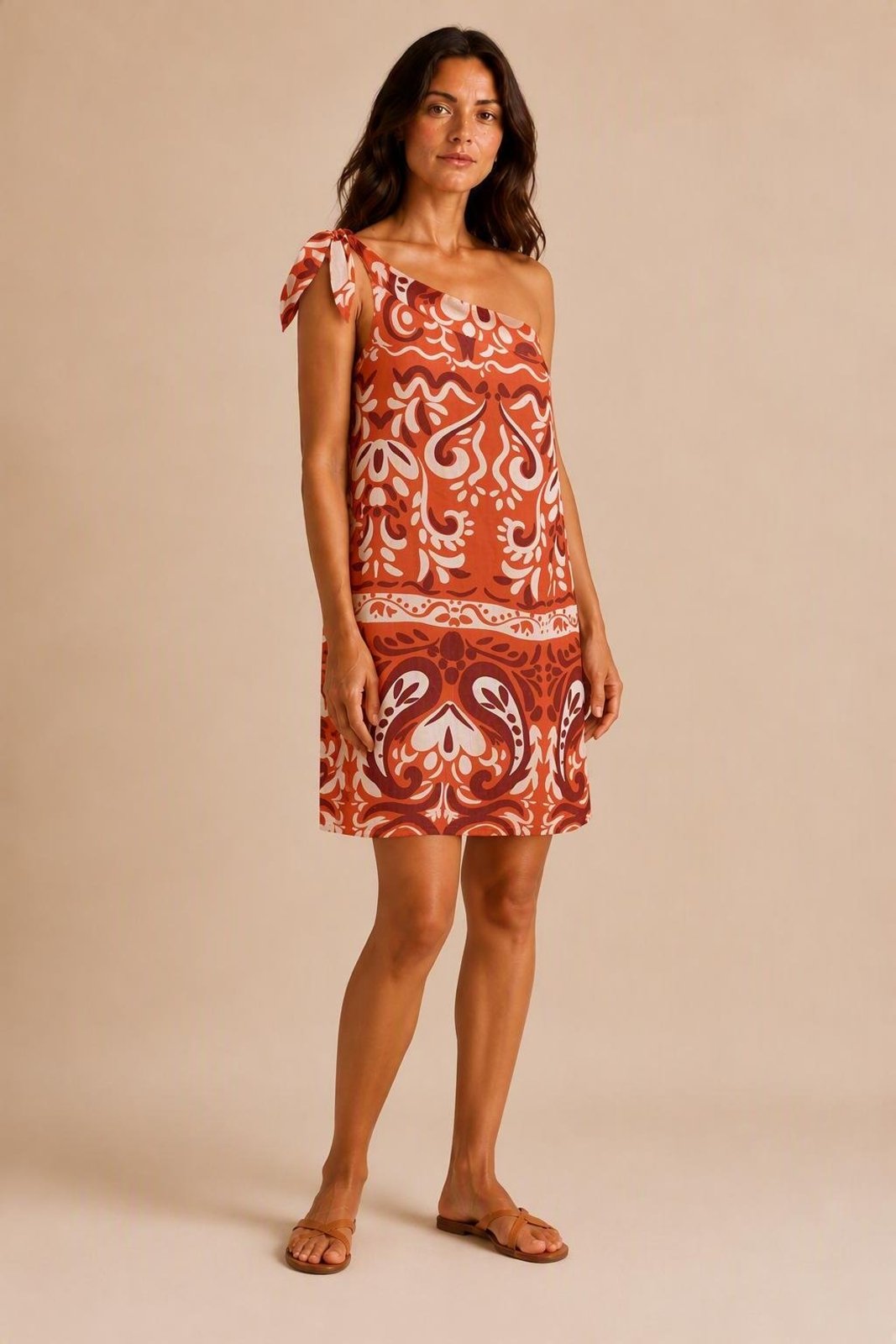 Vestido Curto Um Ombro Só Estampado Caramelo
