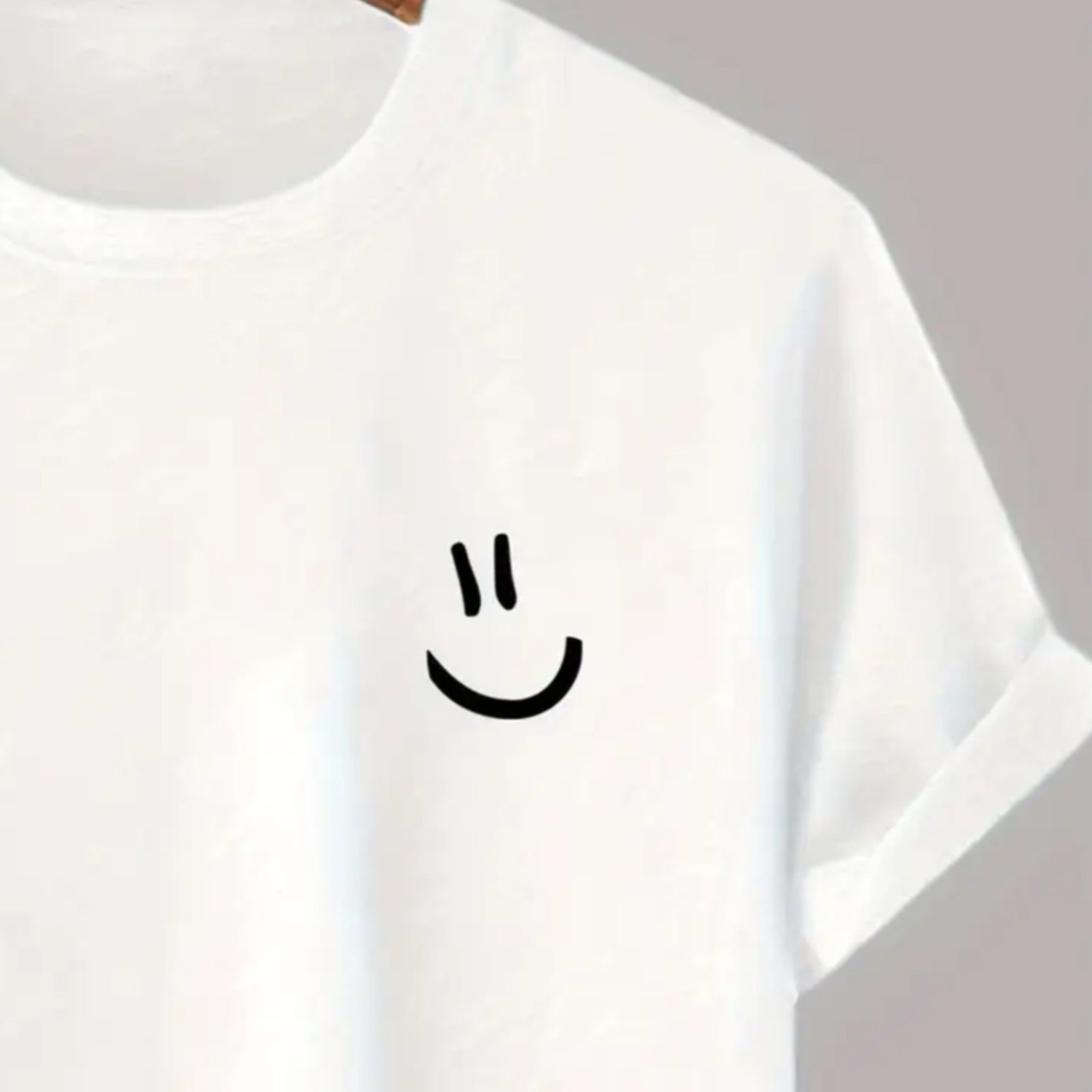Vista 3 Camiseta Estampada Carinha Feliz Safira Moda Algodão Branca branco Safira Moda branco