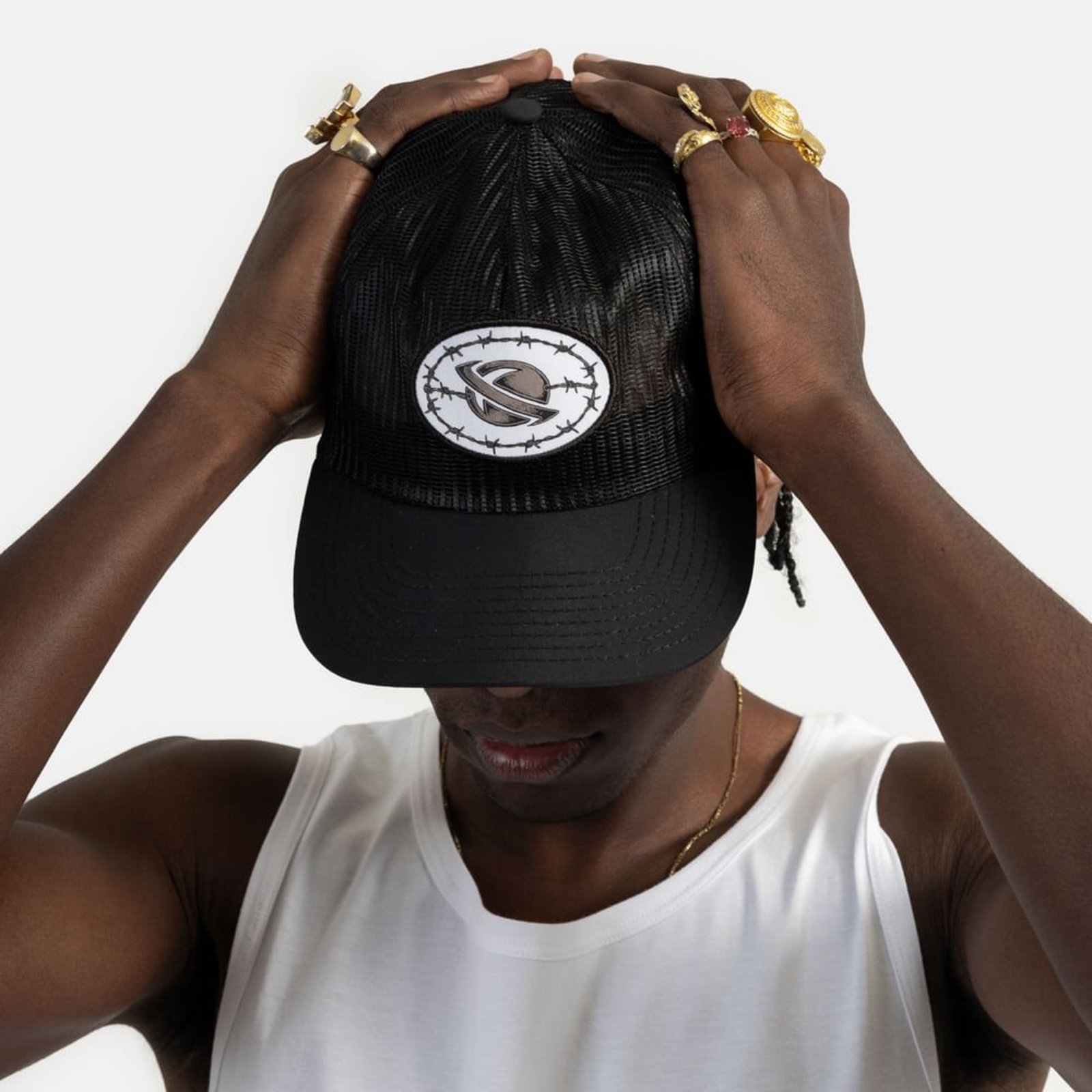 Boné Lost Trucker Preto