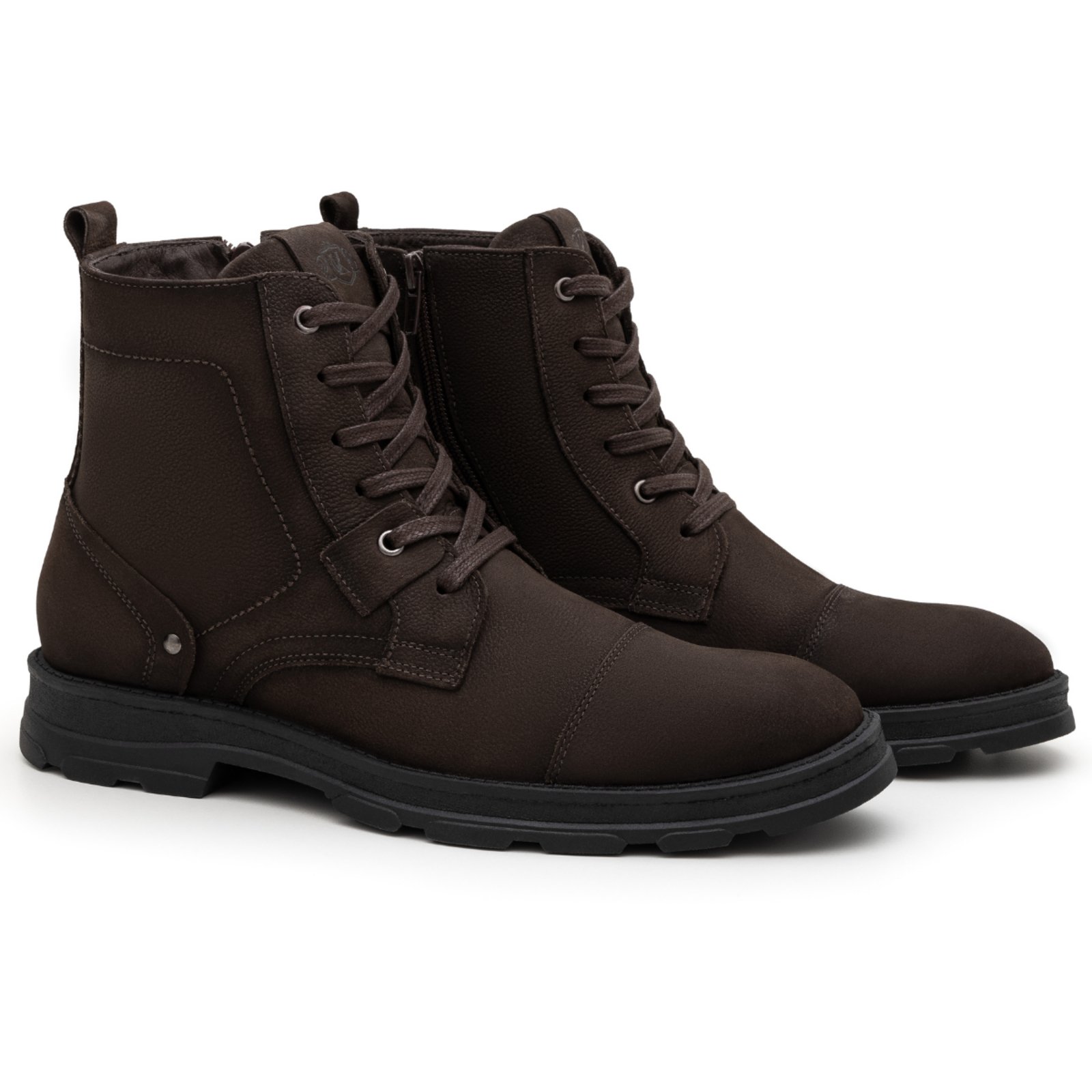 Bota Masculina Couro Premium Chazak com Zíper Lateral e Solado Tratorado Café