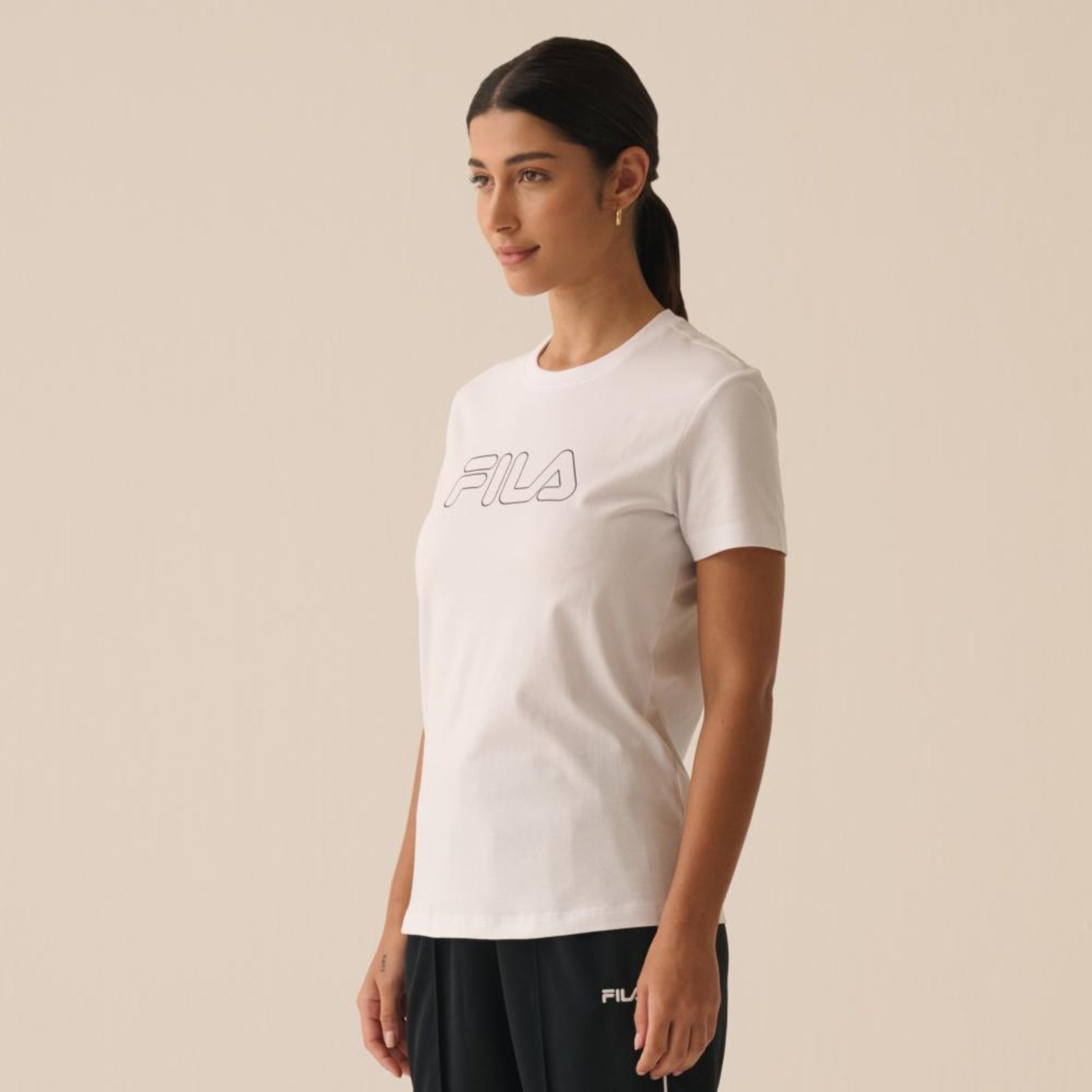 Camiseta Fila Regular Basic Outline Feminina Incolor