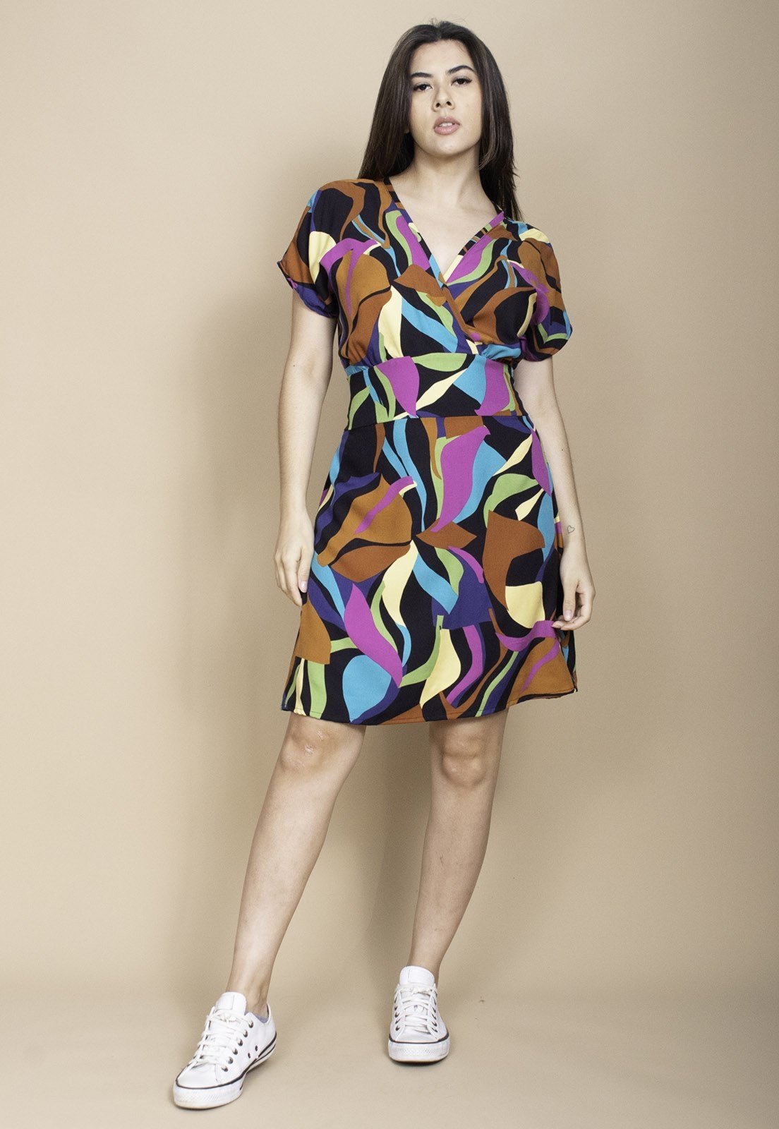 Vestido Cabanafree Curto Viscose Elastex nas Costas Estampa Aurora Urbana