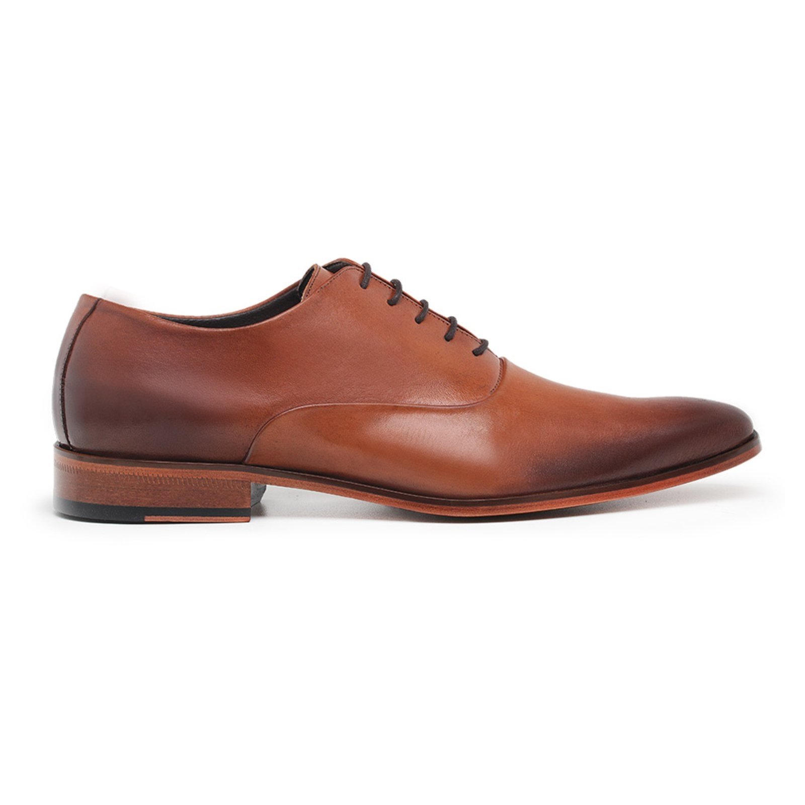 Sapato Social Oxford Olympus em Couro Paulo Vieira Homem cor Caramelo