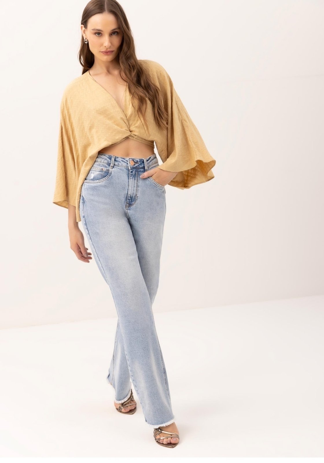 Blusa Manga 3/4 Transpassada em Jacquard com Amarração