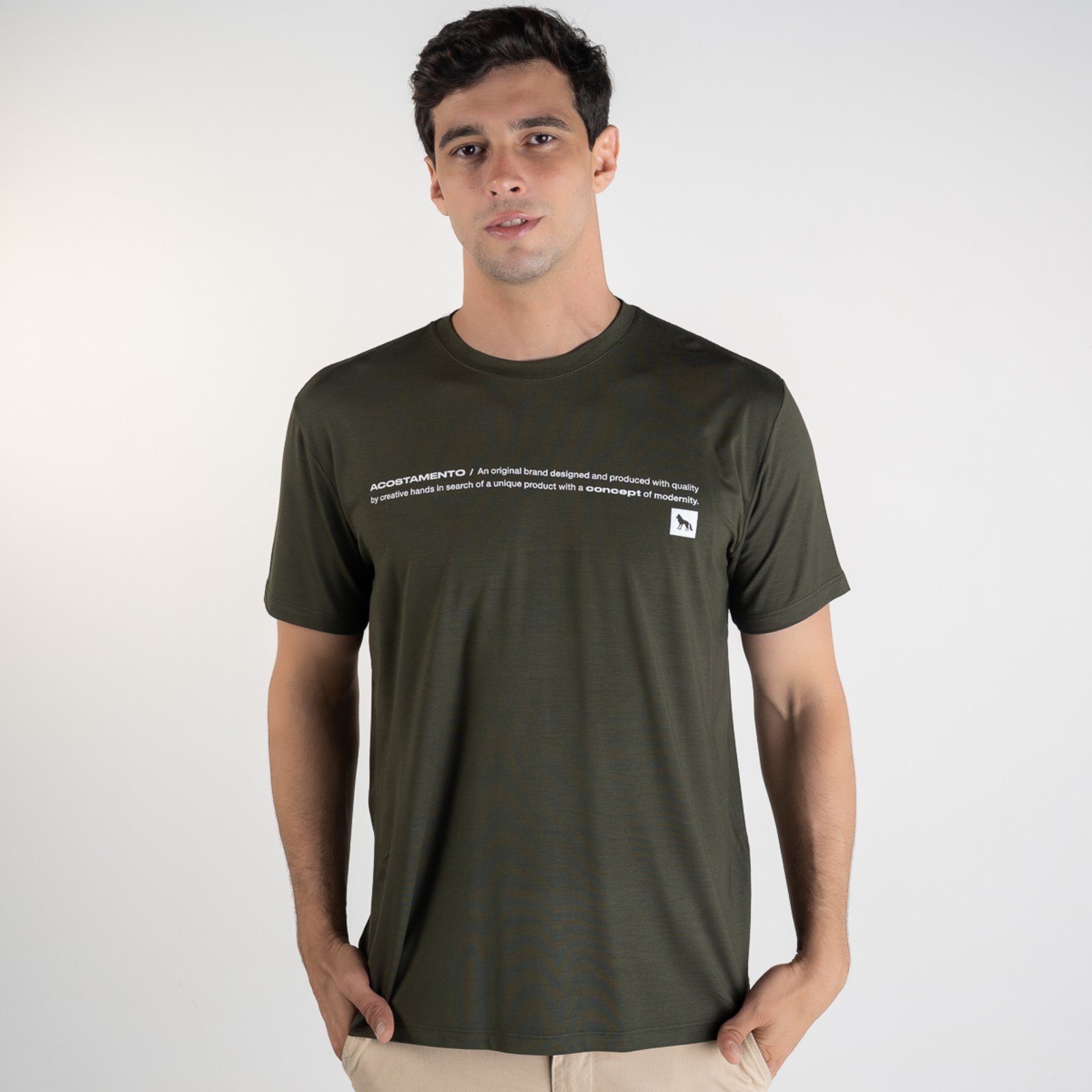 Vista 2 Camiseta Acostamento Modal Concept verde militar Acostamento verde militar