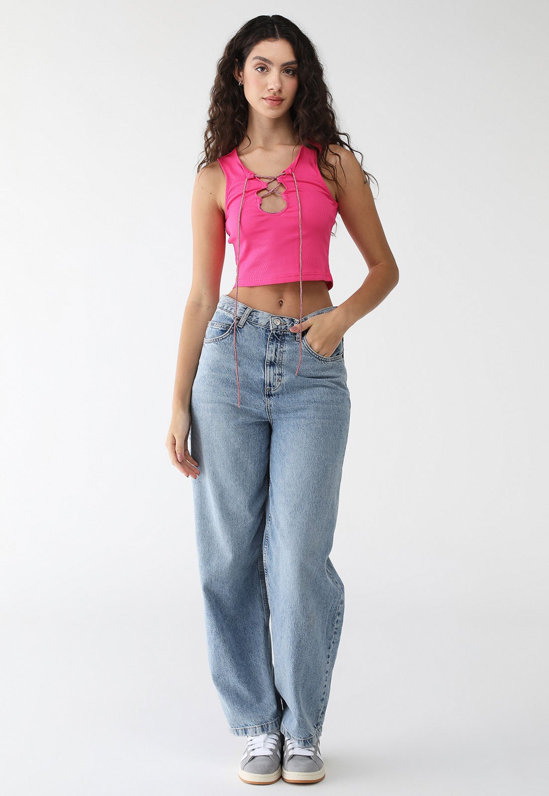 Vista 3 Blusa Cropped Canelada Only Ajustada Recorte rosa Only rosa
