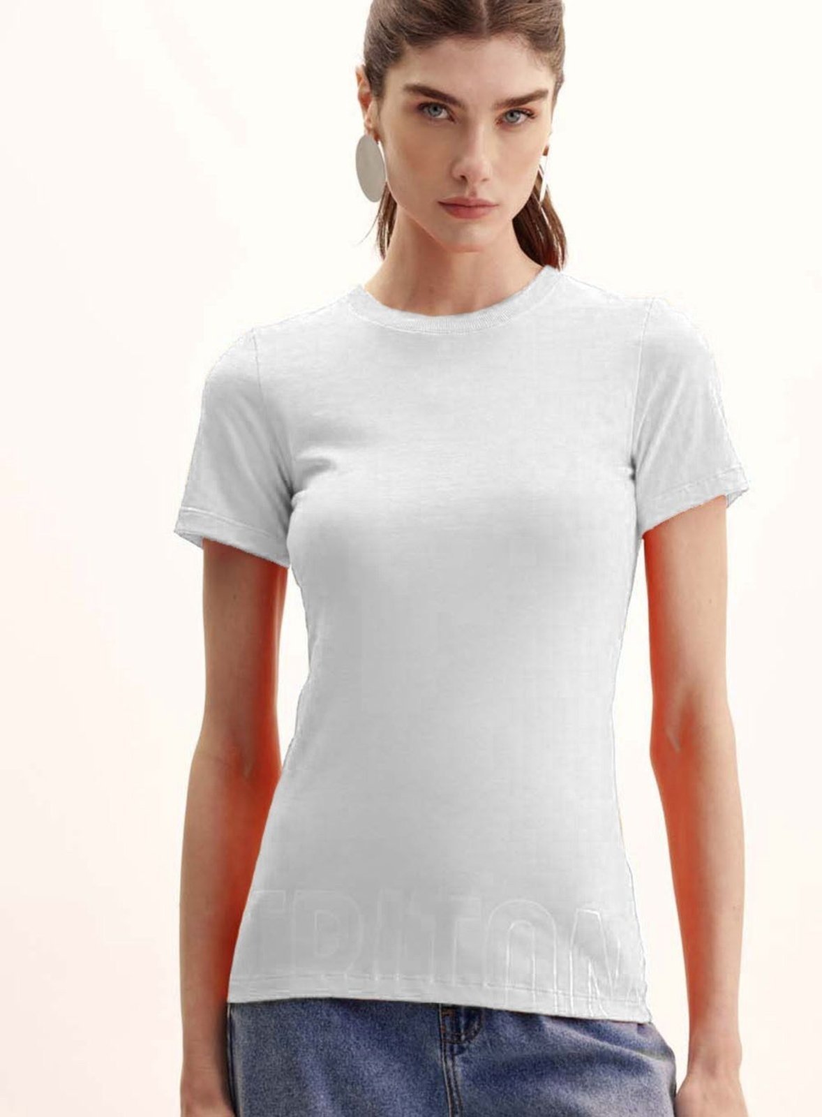 Camiseta Feminina Small Justa ao Corpo Triton Off Shell