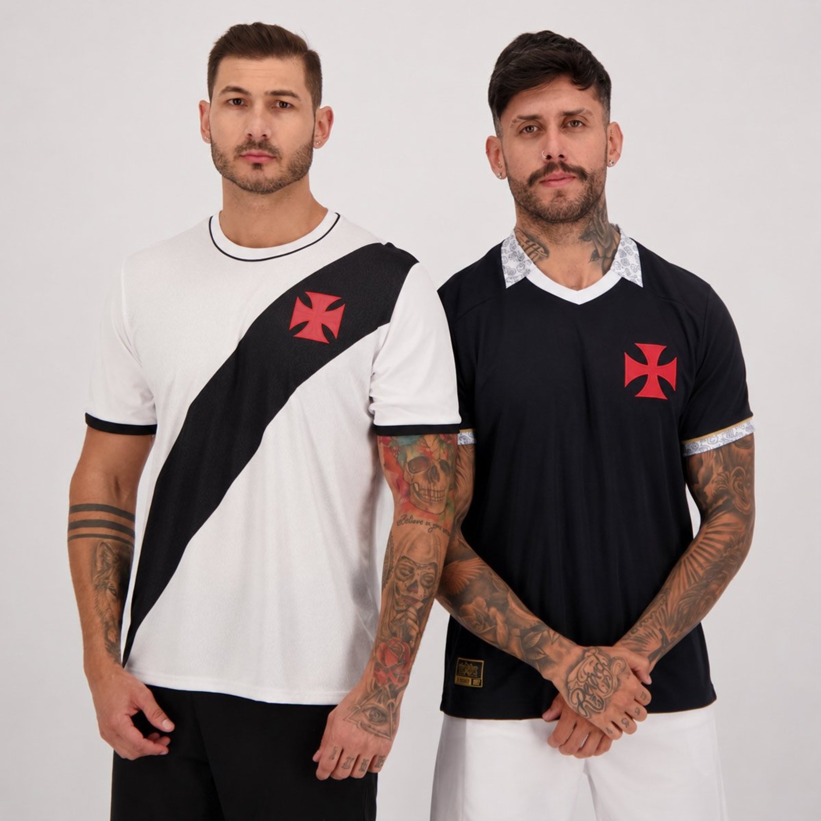 Kit 2 Camisas Vasco Eterno e Caravel Preto e Branco