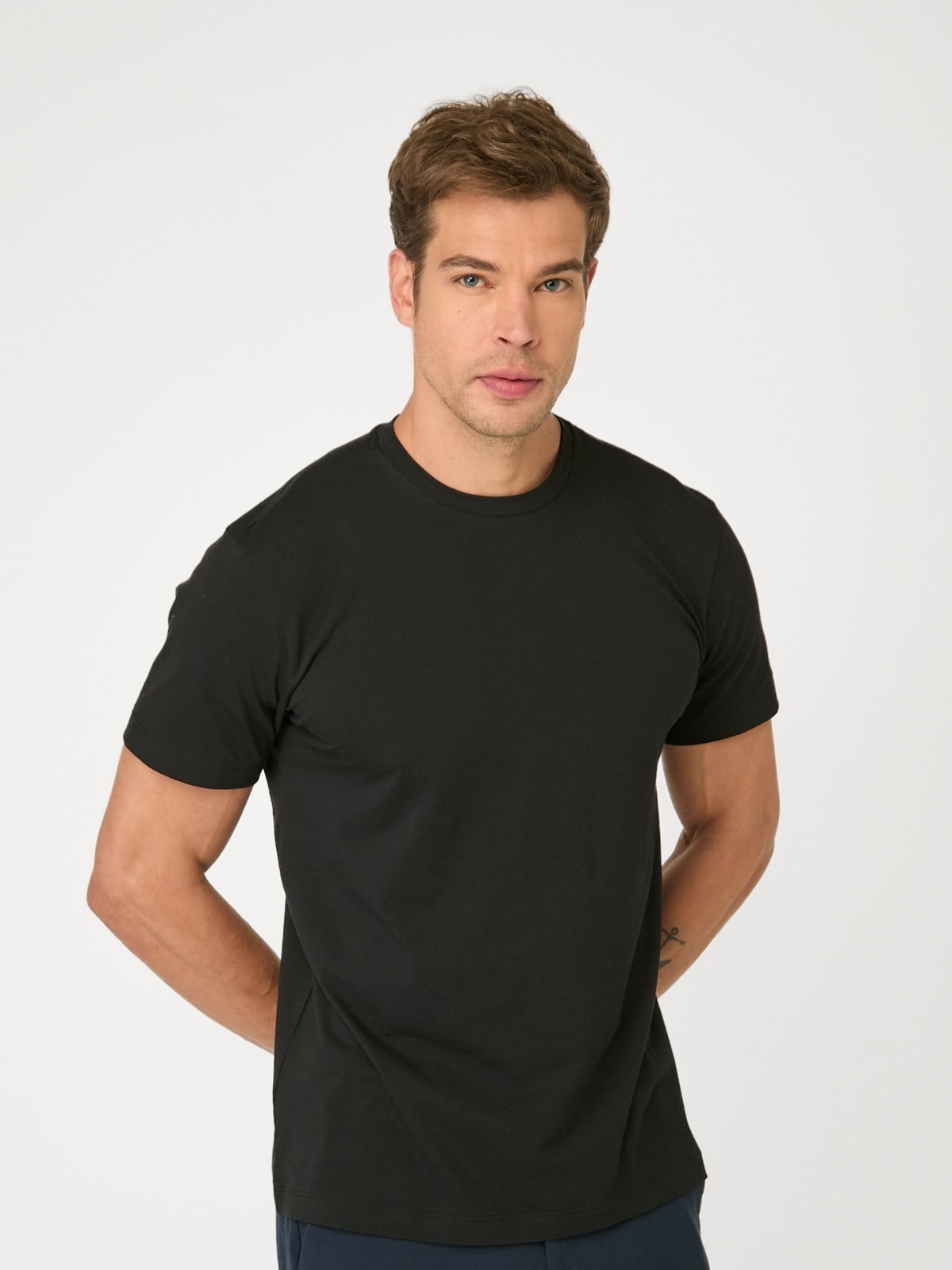 Camiseta Soft Gola O Preto