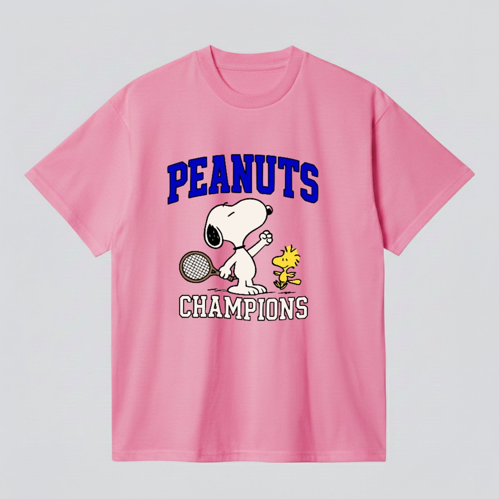 Camiseta Básica Snoopy Champions Tennis Vintage Peanuts Unissex Rosa
