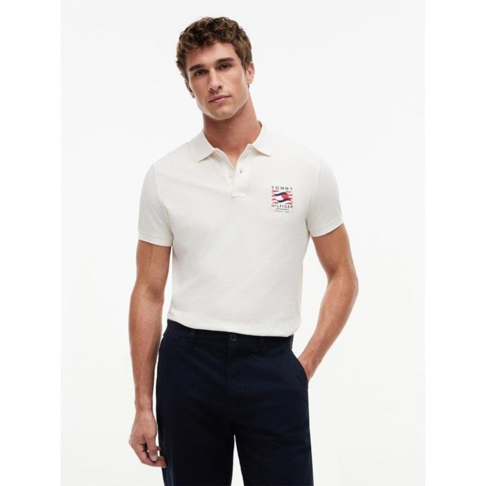 Polo com Estampa no Peito Regular Off-white