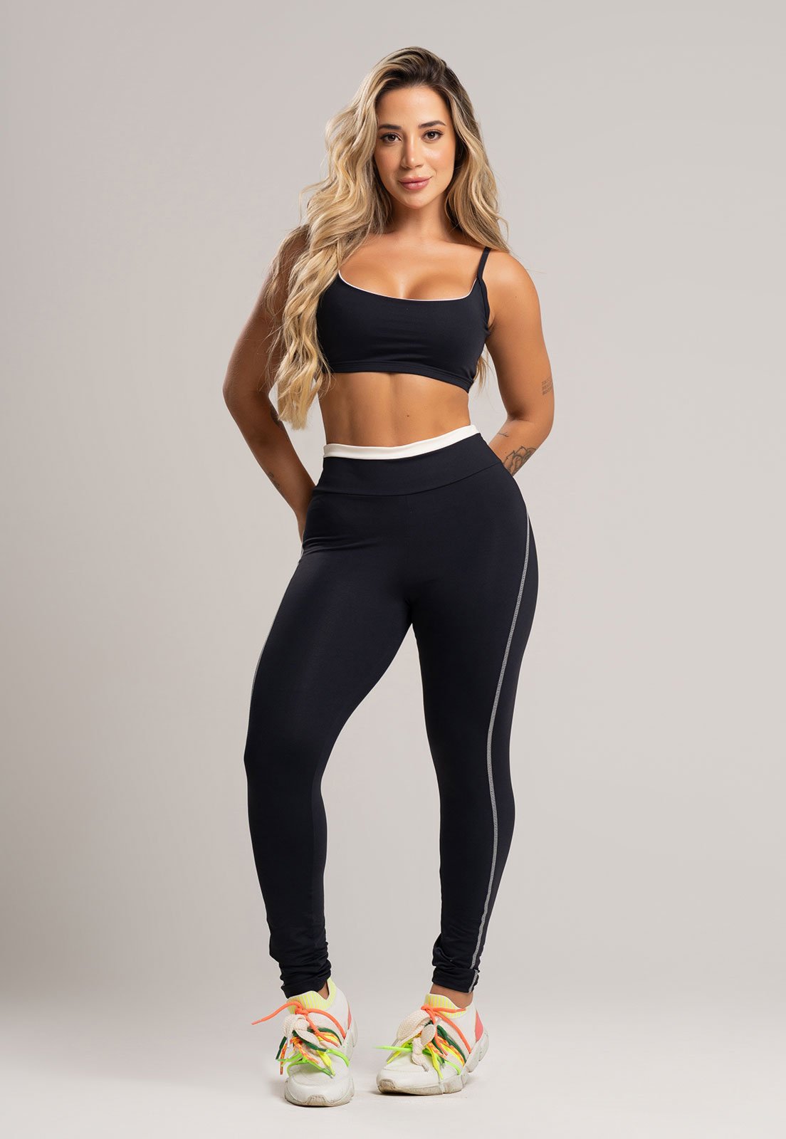 Calça Legging Academia MVB Modas Cós de Vira Cintura Alta Feminina Poliamida Preto