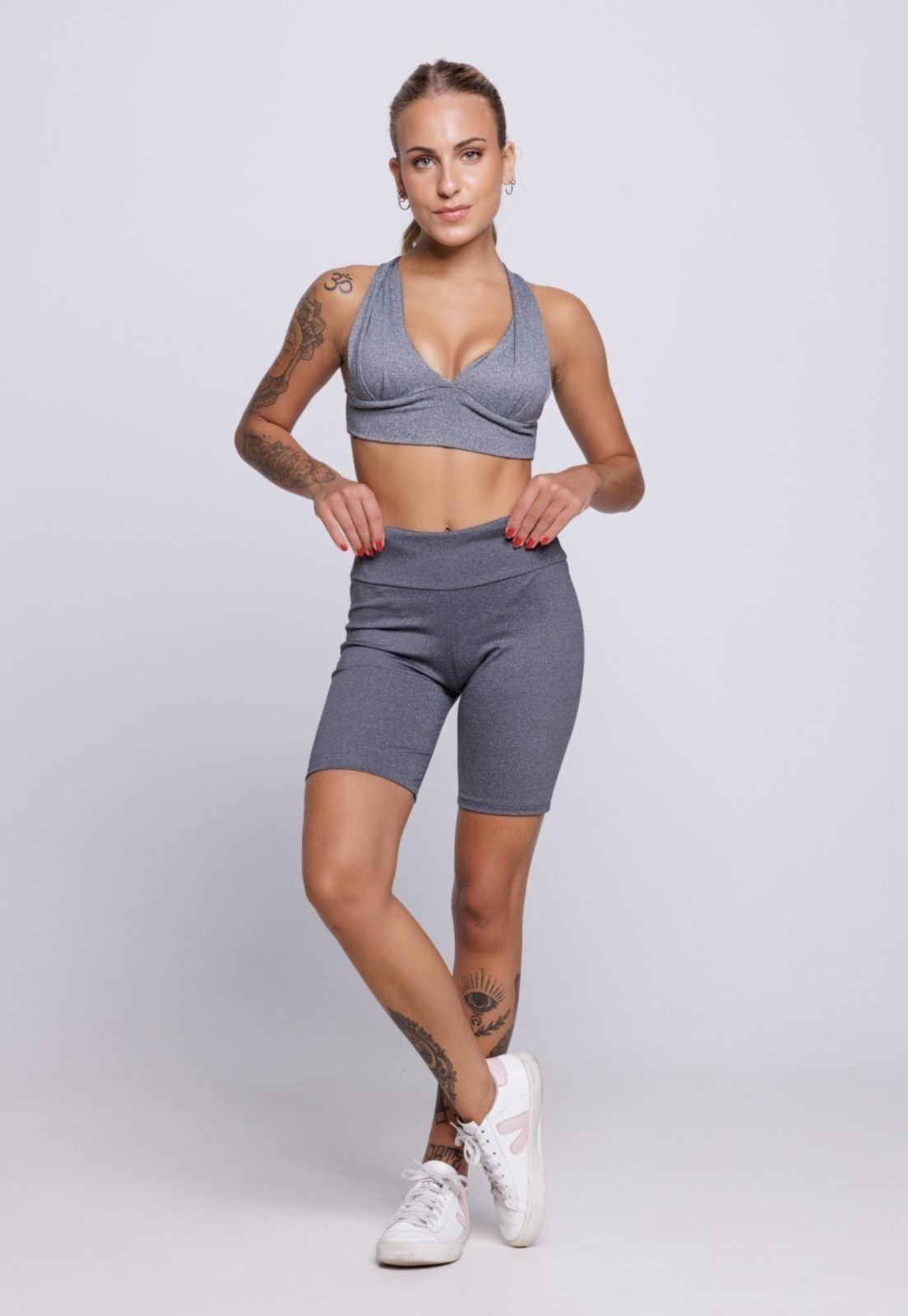 Conjunto Top Bojo e Bermudão Fitness Suplex Vekyo Bermuda Cintura Alta Alça Academia Cinza