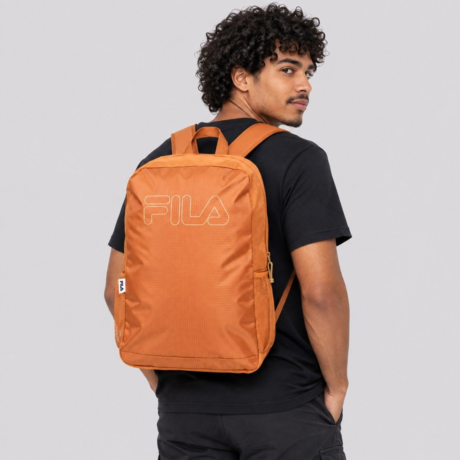 Mochila Fila Basic Outline Marrom