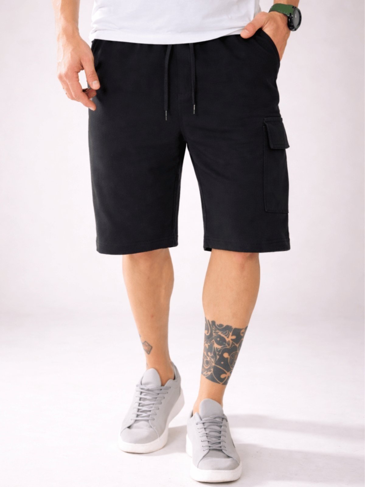 Bermuda Masculina Moletom Bolso Cargo Algodão Preto Grande Casual Bainha Dobrada