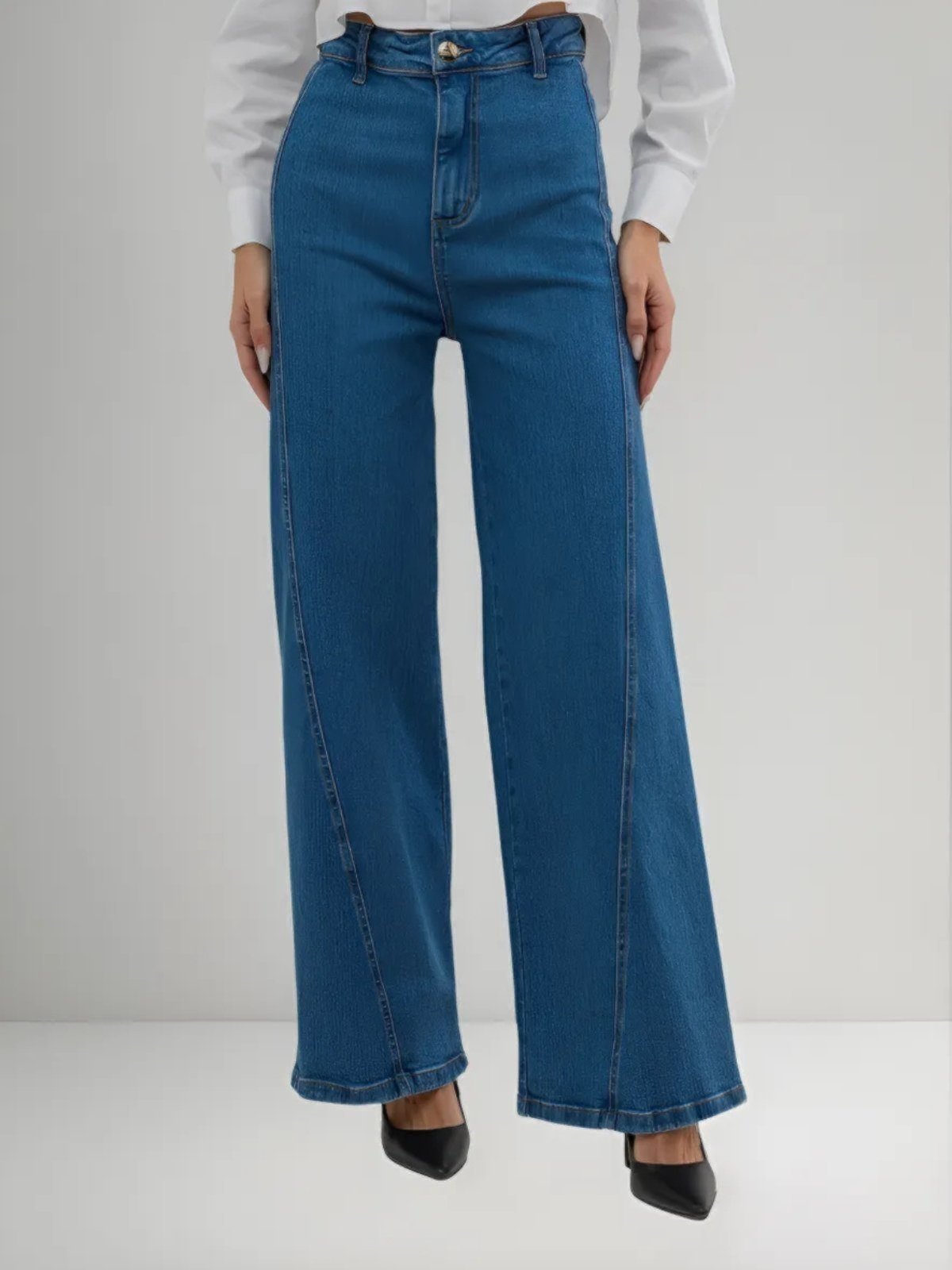 Calça Feminina Pantalona Jeans Com Recortes Moderna