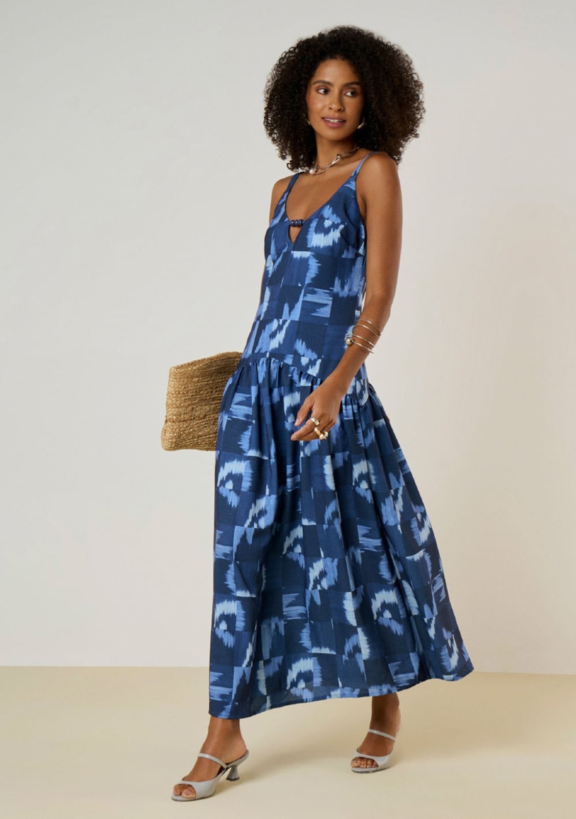 Vestido Maria Valentina Ajustado Decote V Com Alça Midi Azul