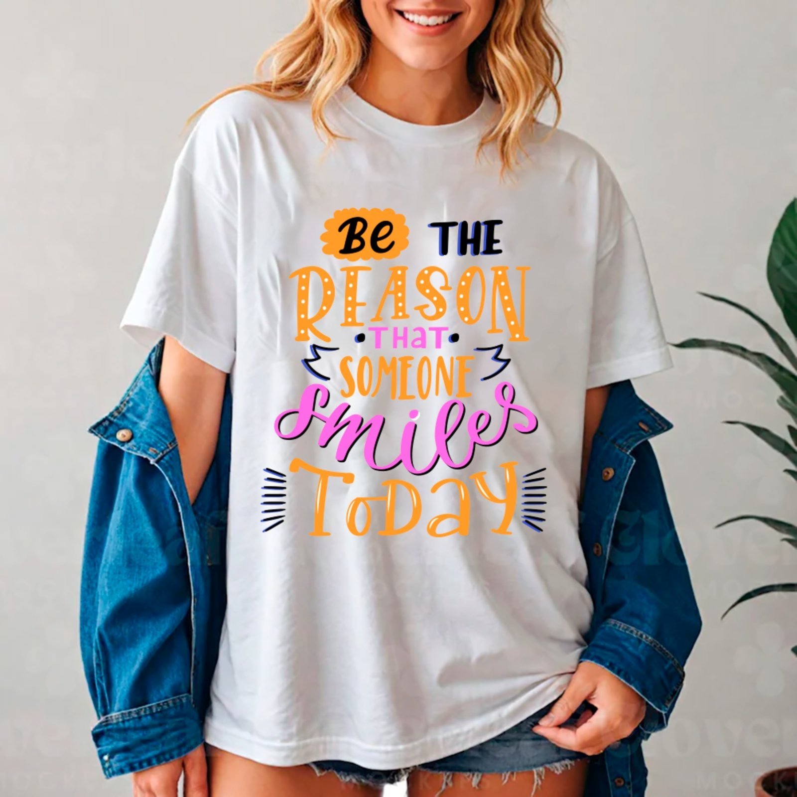 Camiseta Ousy Someone Smiles Today Oversized Feminina Branco