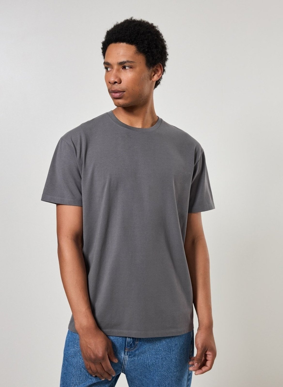 Camiseta Básica Modelagem Box