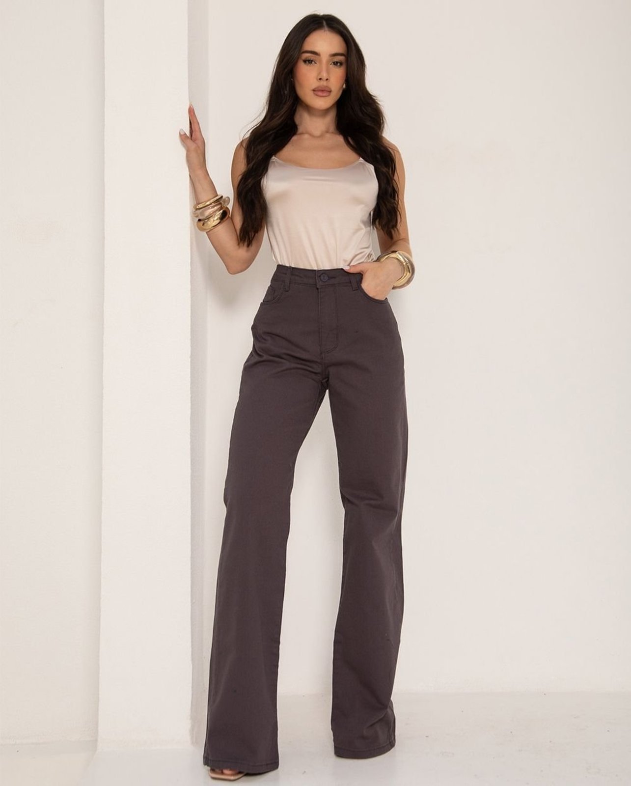 Calça Jeans Wide Leg Feminina Cintura Alta Básica com Elastano 28000 Cinza Chumbo Consciência
