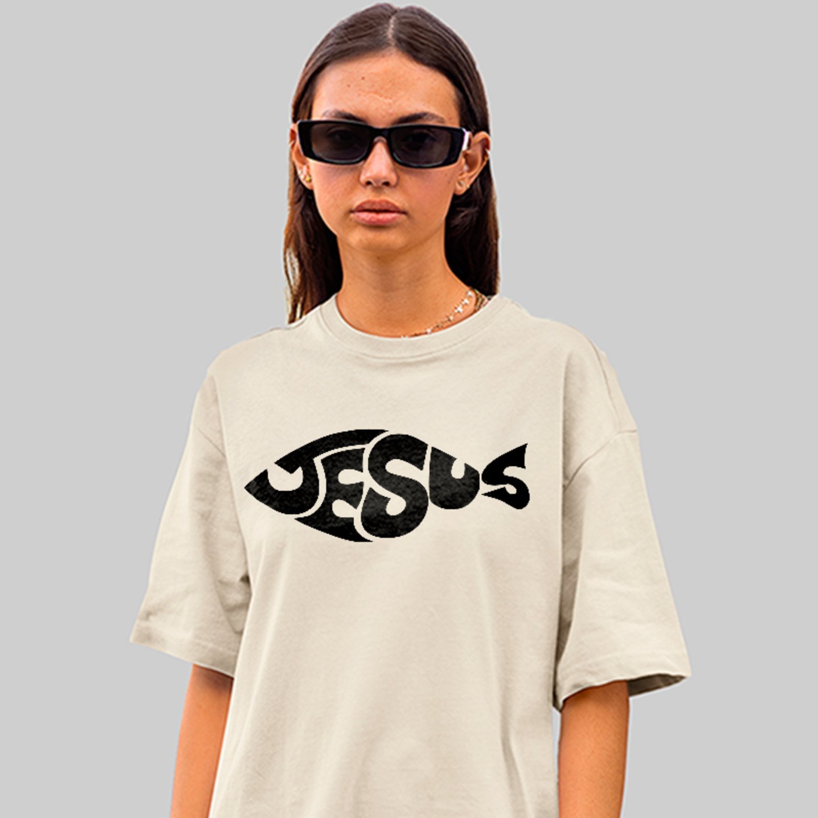 Camiseta Oversized Gospel Jesus Fish Símbolo Cristão Style Off White