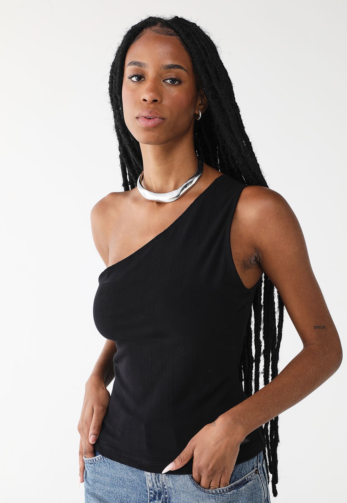 Blusa Canelada Forum Ajustada Logo Preta