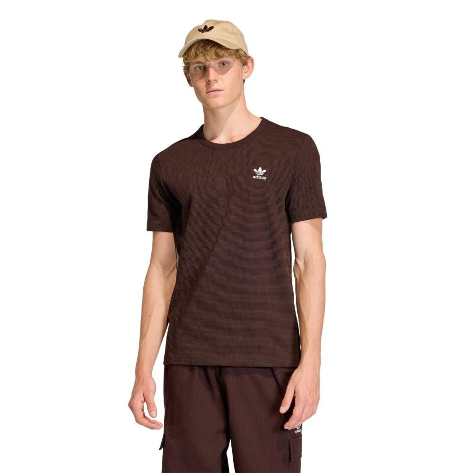 Camiseta Waffle Trefoil Essentials adidas Originals Marrom