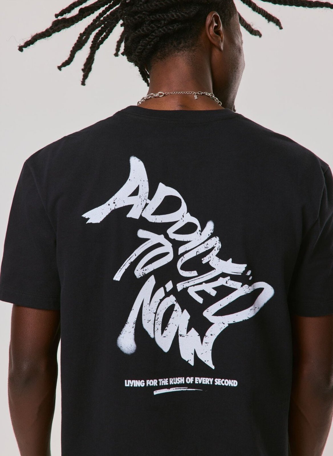 Camiseta Comfort Addicted To Now