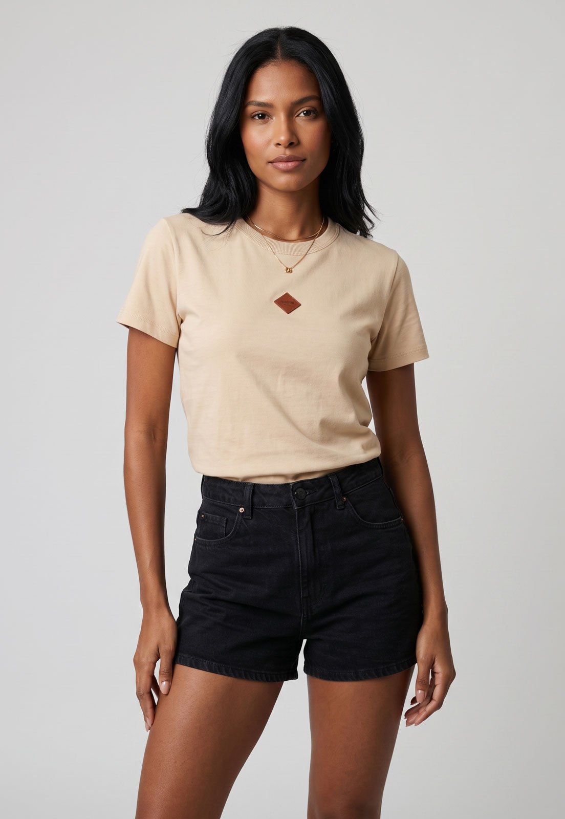 Camiseta Feminina Forum Logo Bege